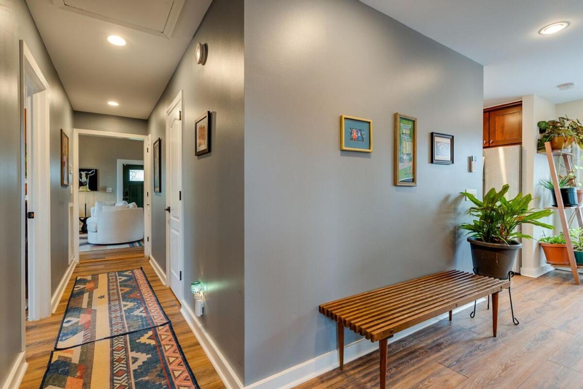 Historic East Nash Sleeps 6 - Property Image 18