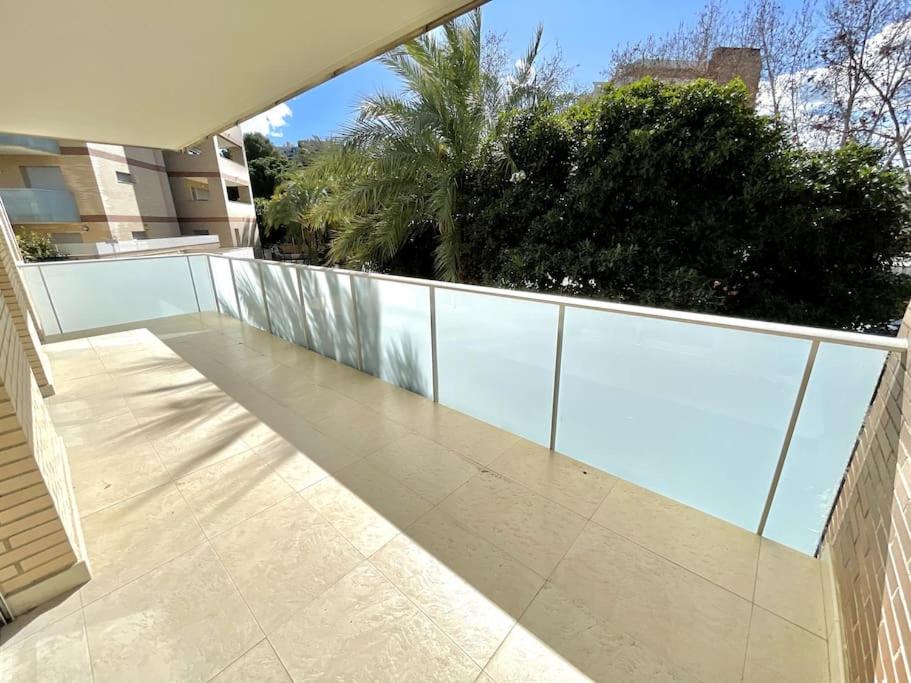 Apto de diseño Salou-piscina gym