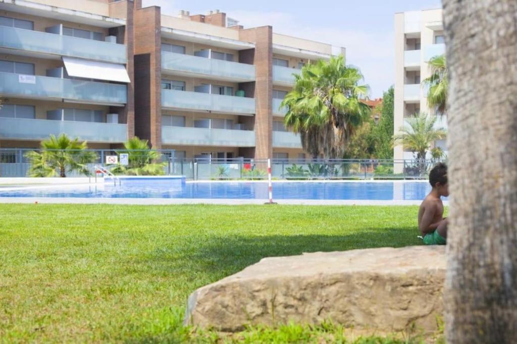 Apto de diseño Salou-piscina gym