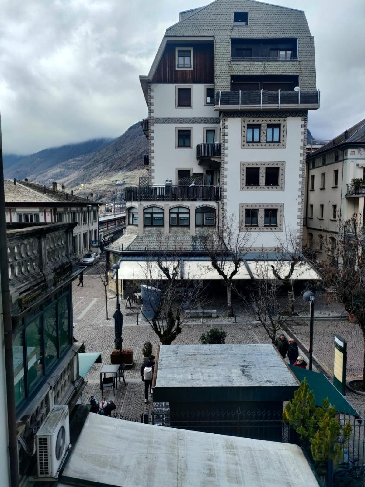 Bernina Station Suite - 30 Steps to the Red Train view 4