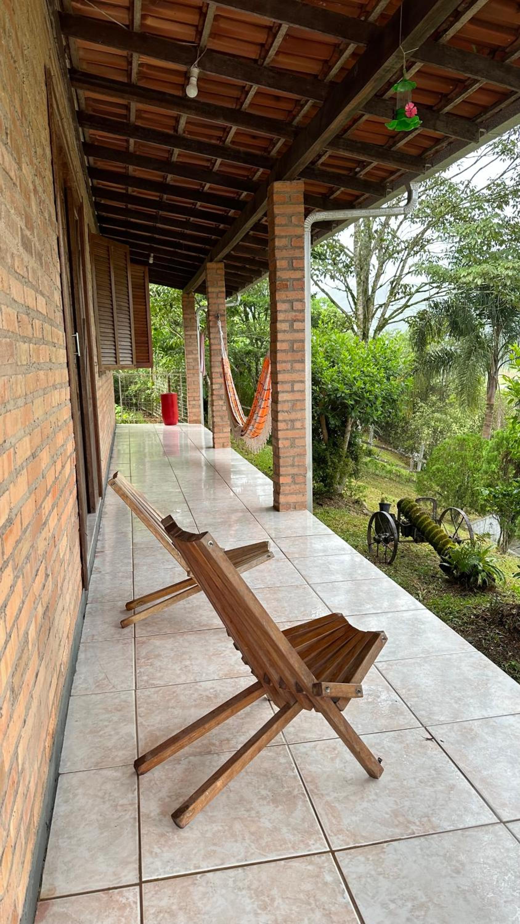 Sítio com piscina incrível