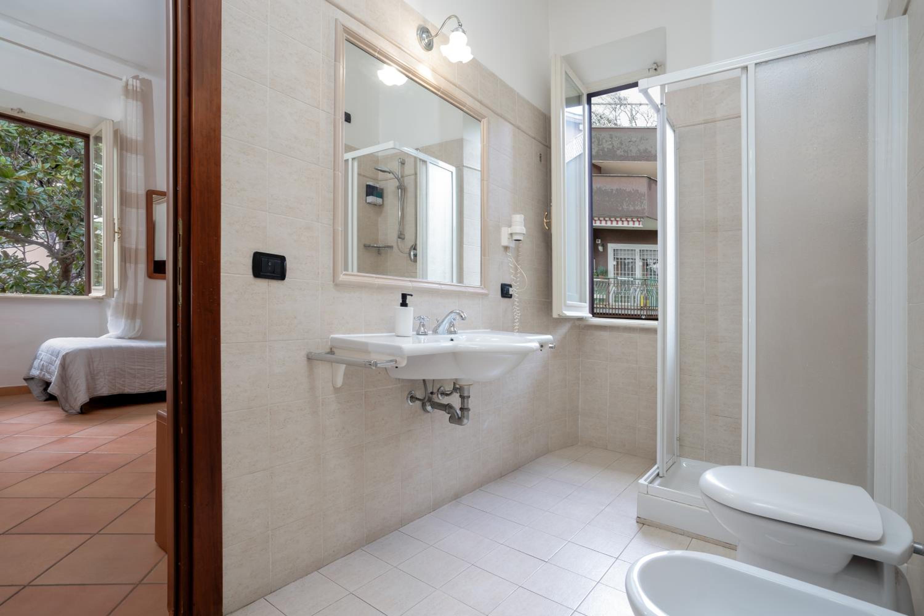 Comfort Rooms Villa Gaia Tor Vergata