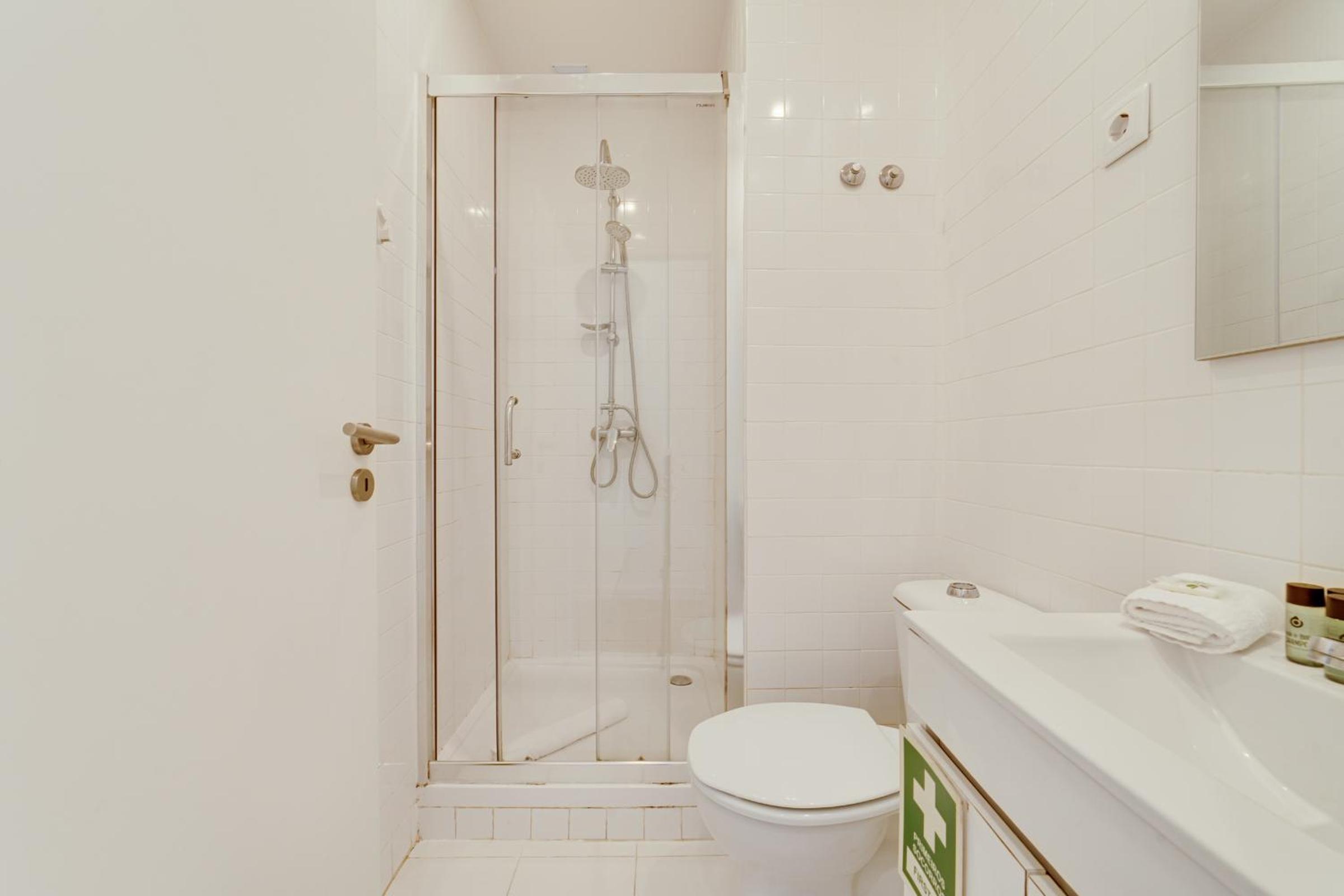 Photo 43
