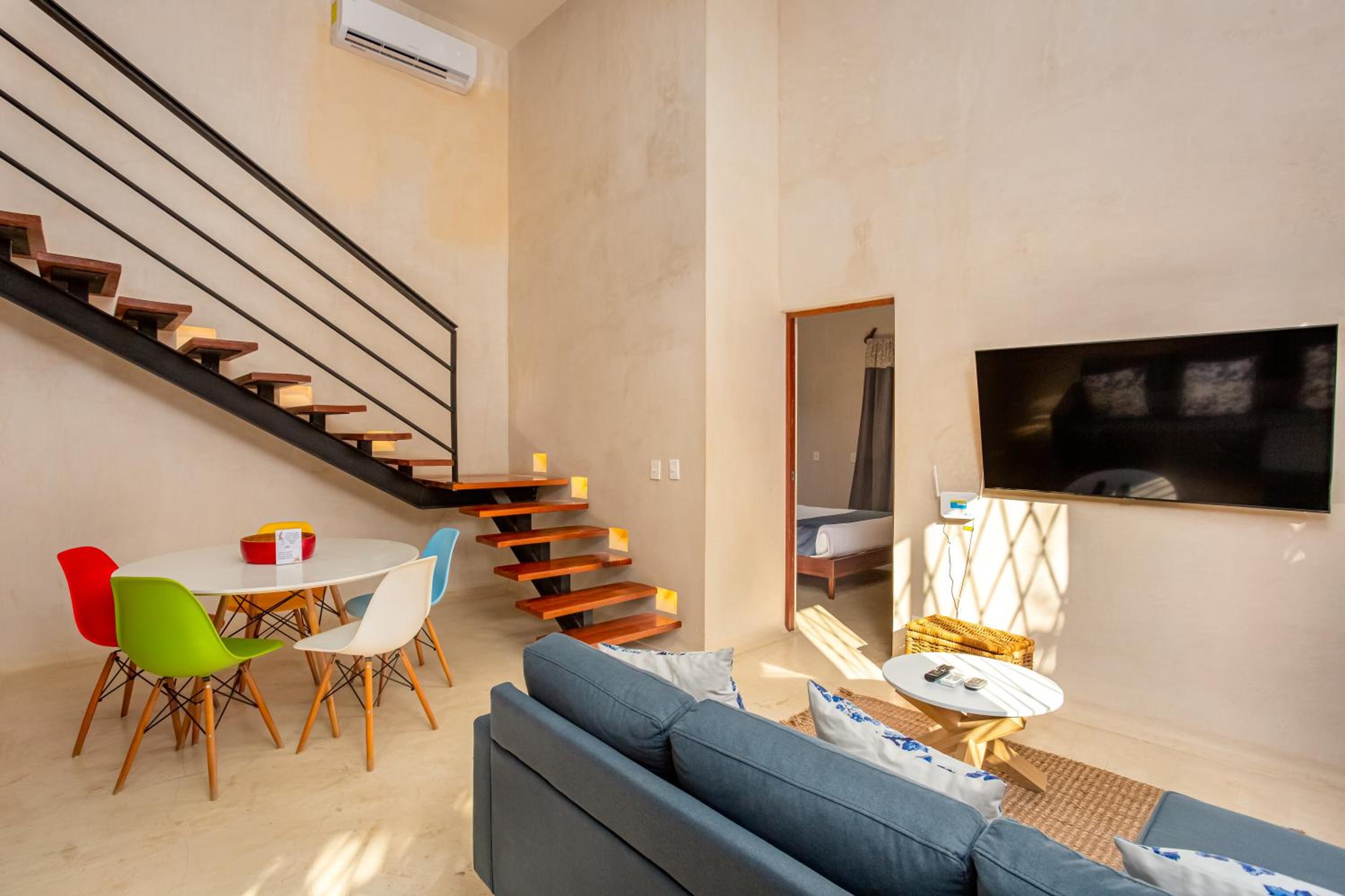 PENTHOUSE with PRIVATE POOL view 3
