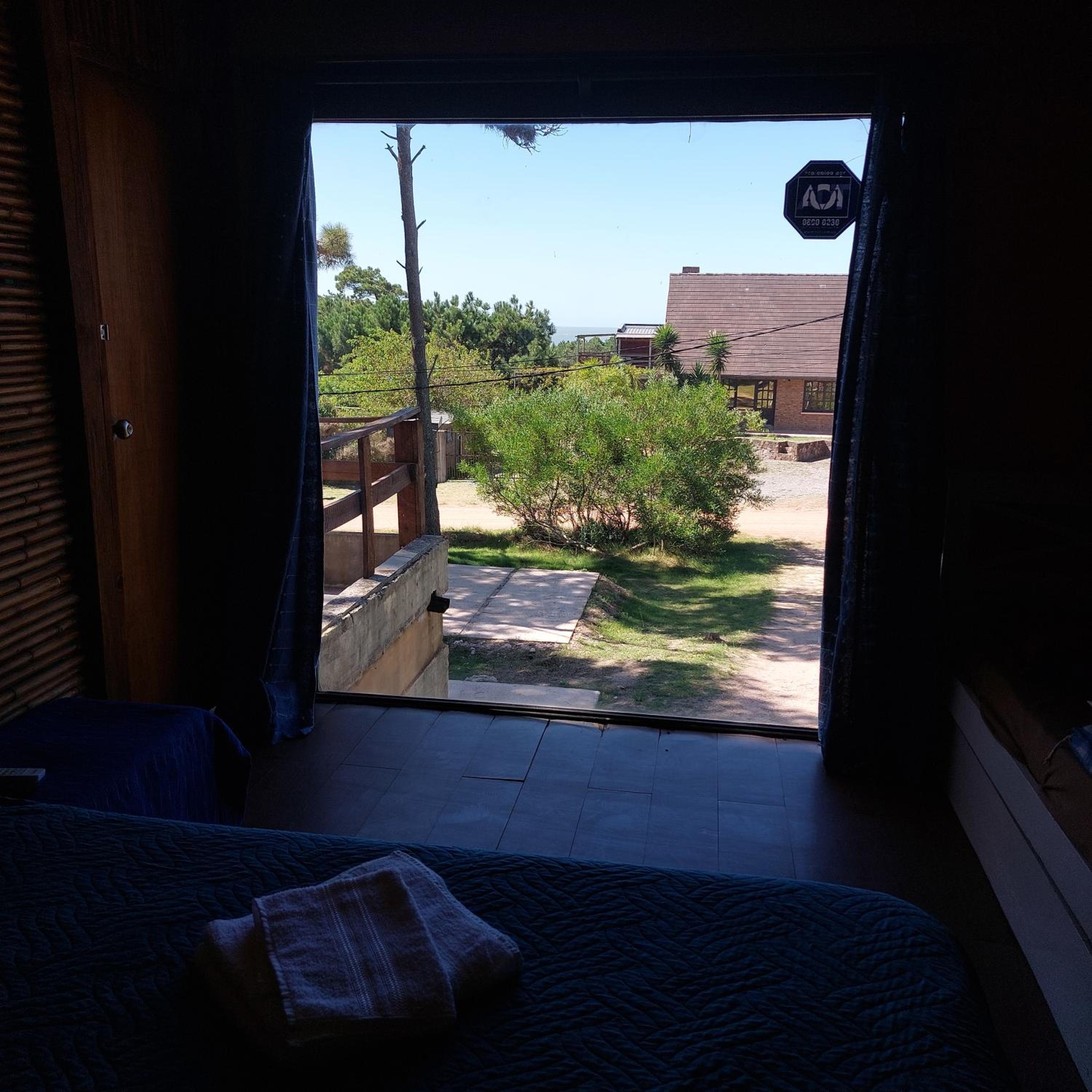 Casa Amarilla con Jacuzzi