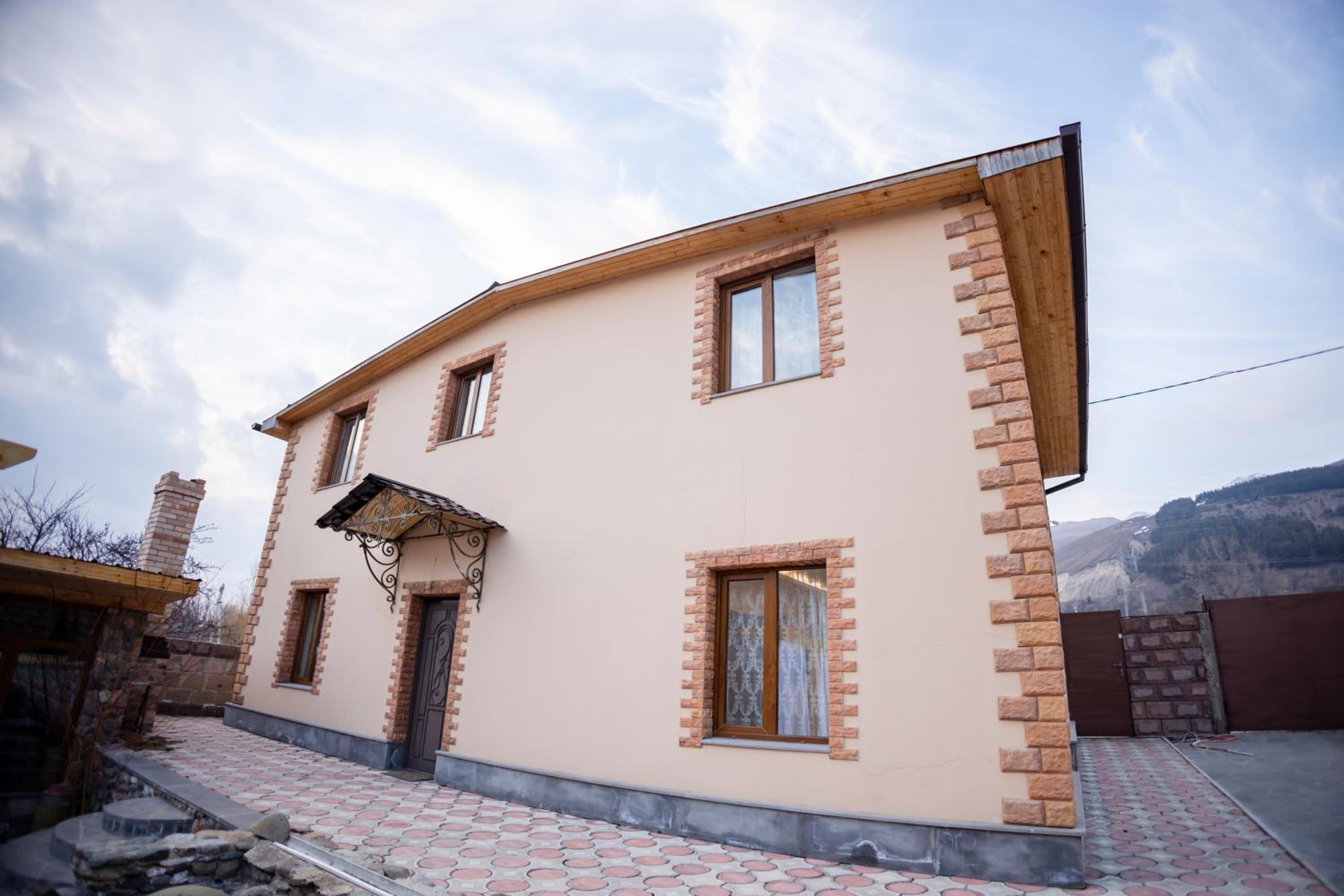 Stepsa Guest House