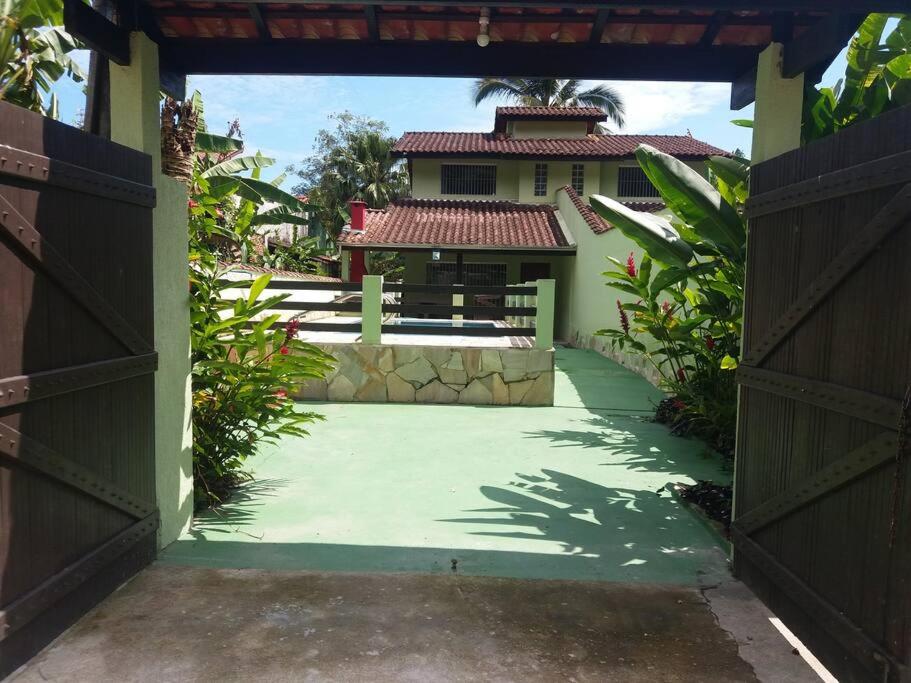 Casa 3Quartos - 2 quartos com Ar Condicionado - 1suite - Condominio Verde Mar - Piscina Privativa -Prox Praia Cocanha