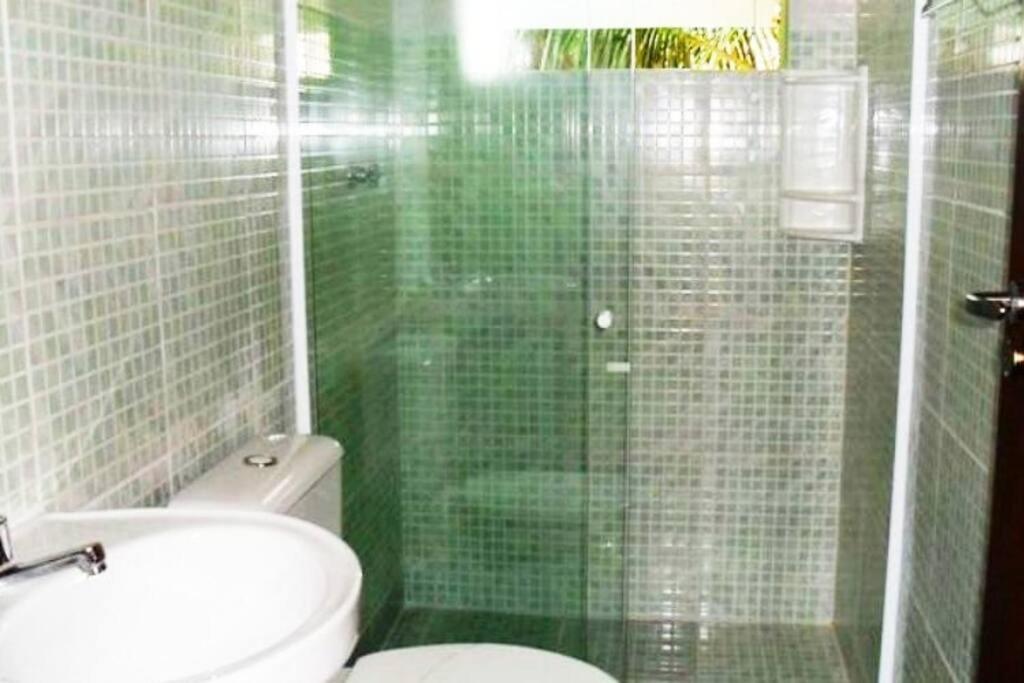 Casa 3Quartos - 2 quartos com Ar Condicionado - 1suite - Condominio Verde Mar - Piscina Privativa -Prox Praia Cocanha