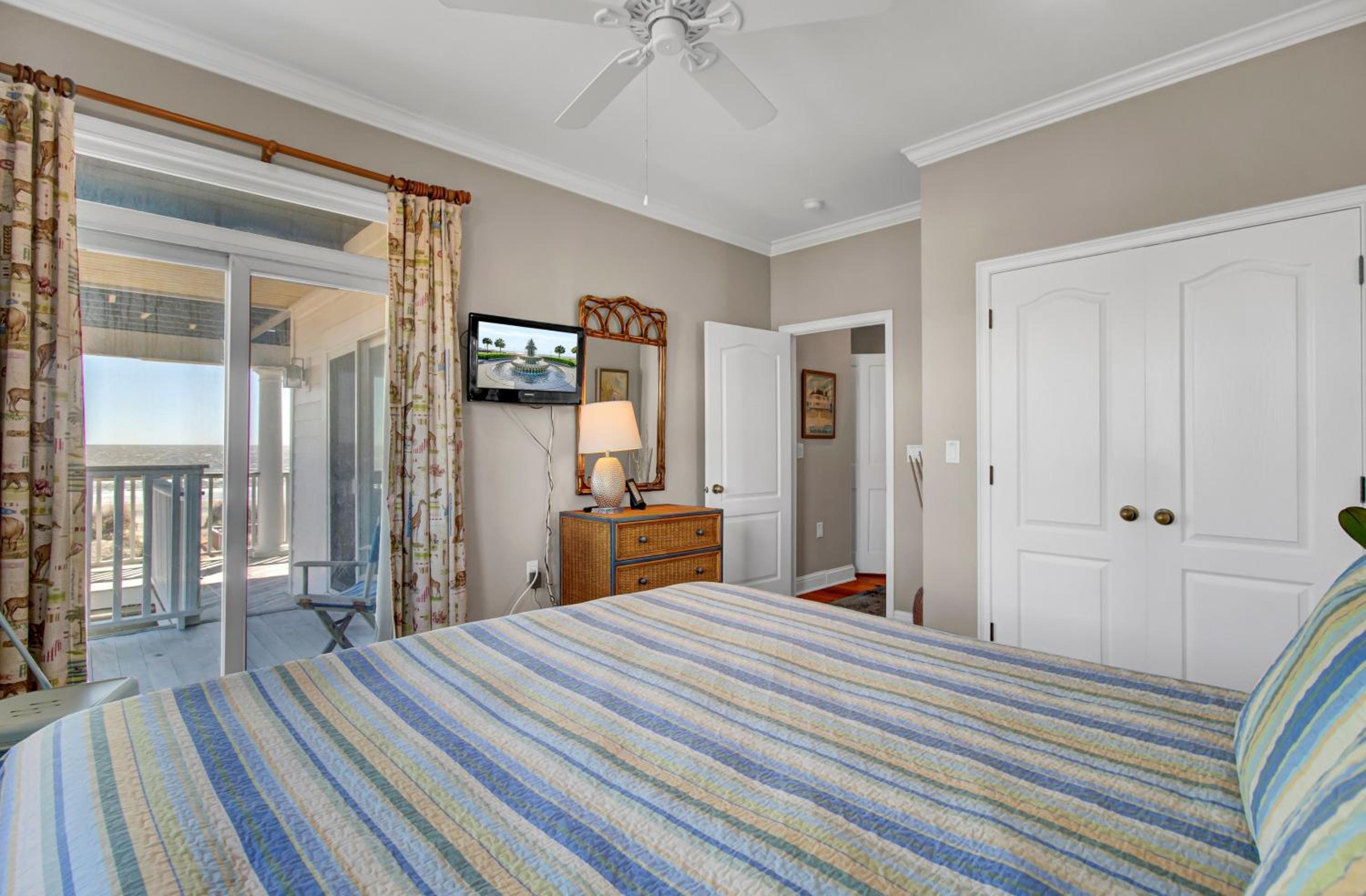 502 Ocean Blvd by AvantStay Beachfront w Pool Ocean Views