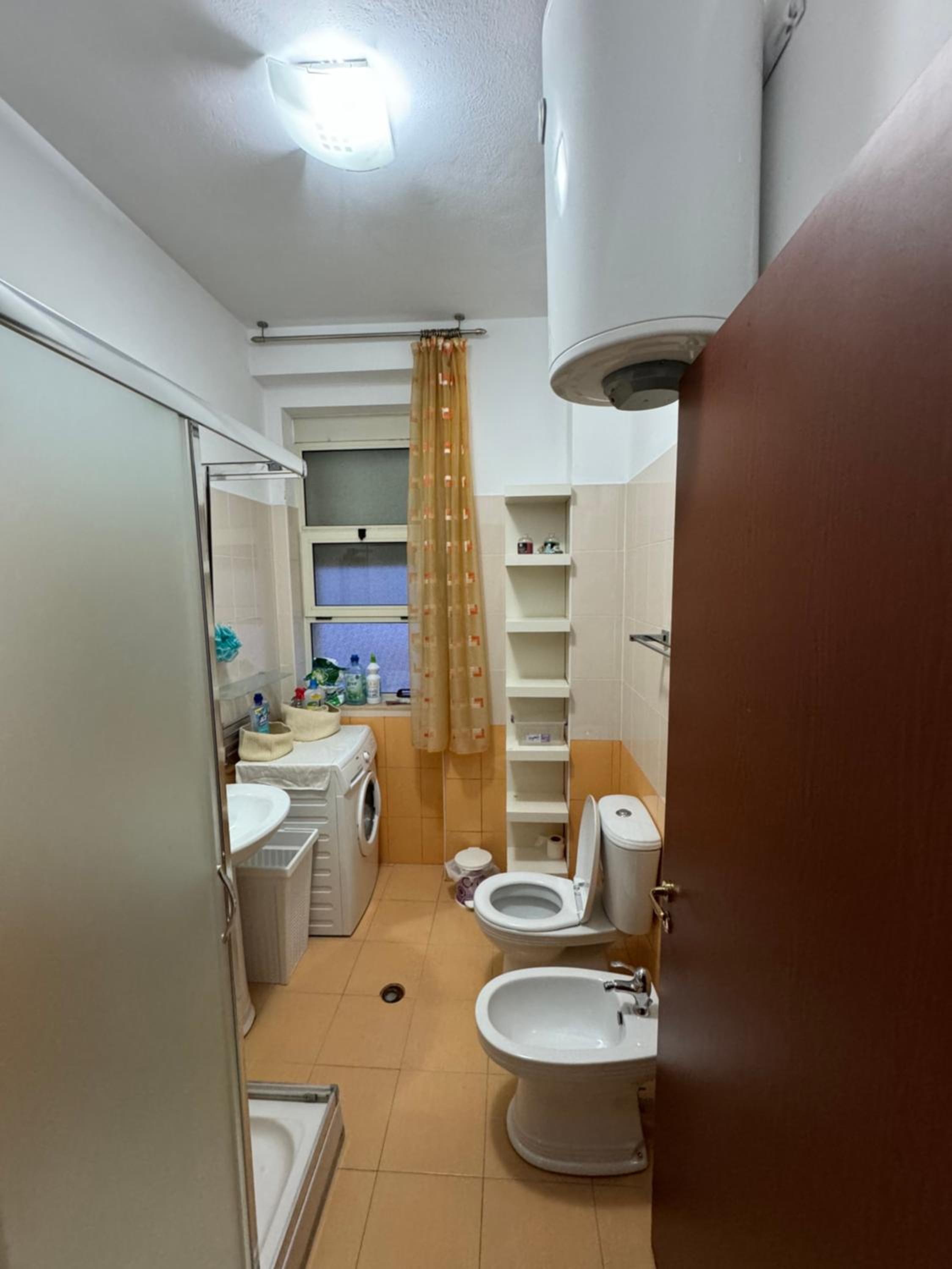 3 Bedrooms Apartment