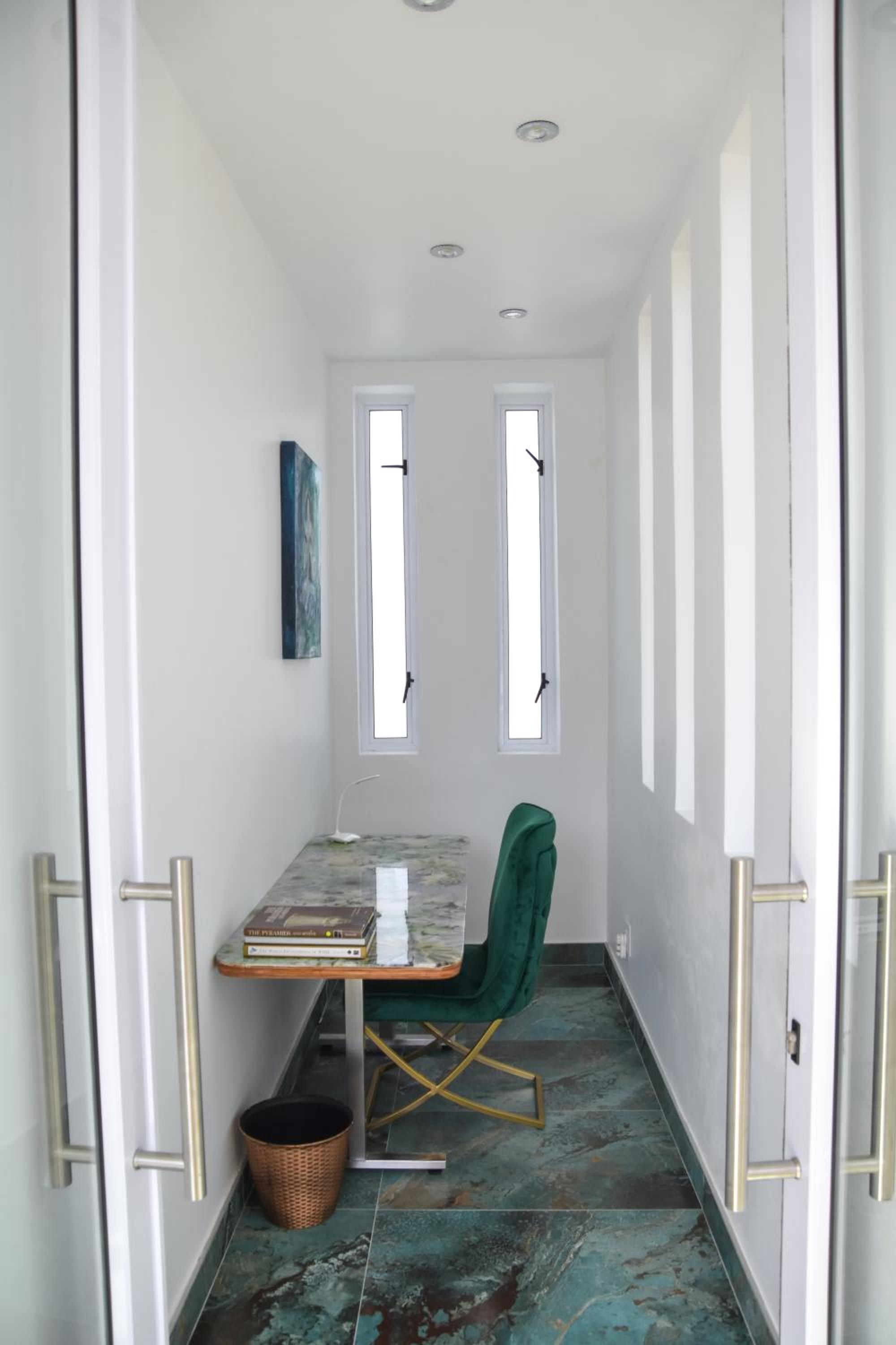 Photo 10