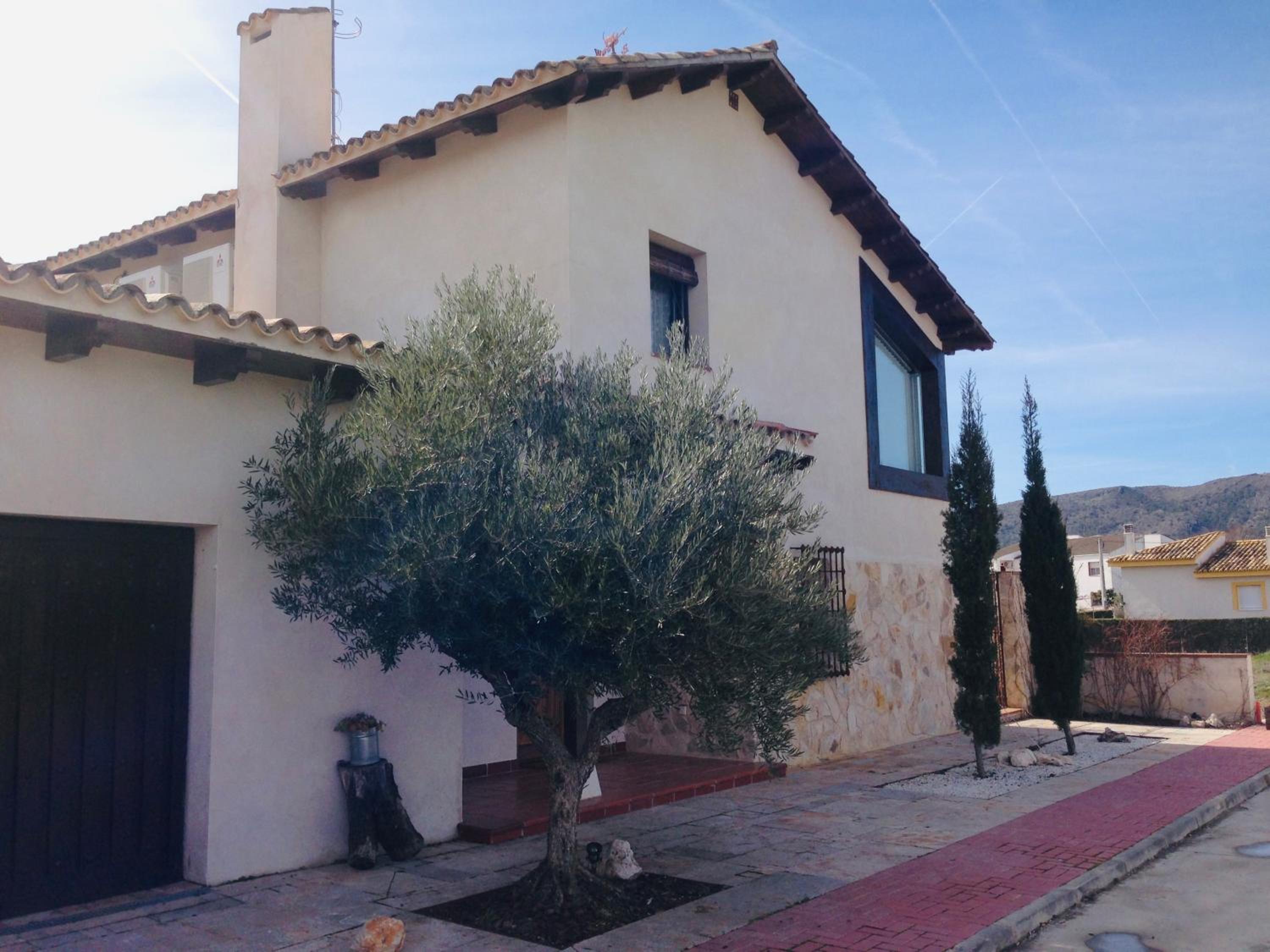La Peña del Gato view 2