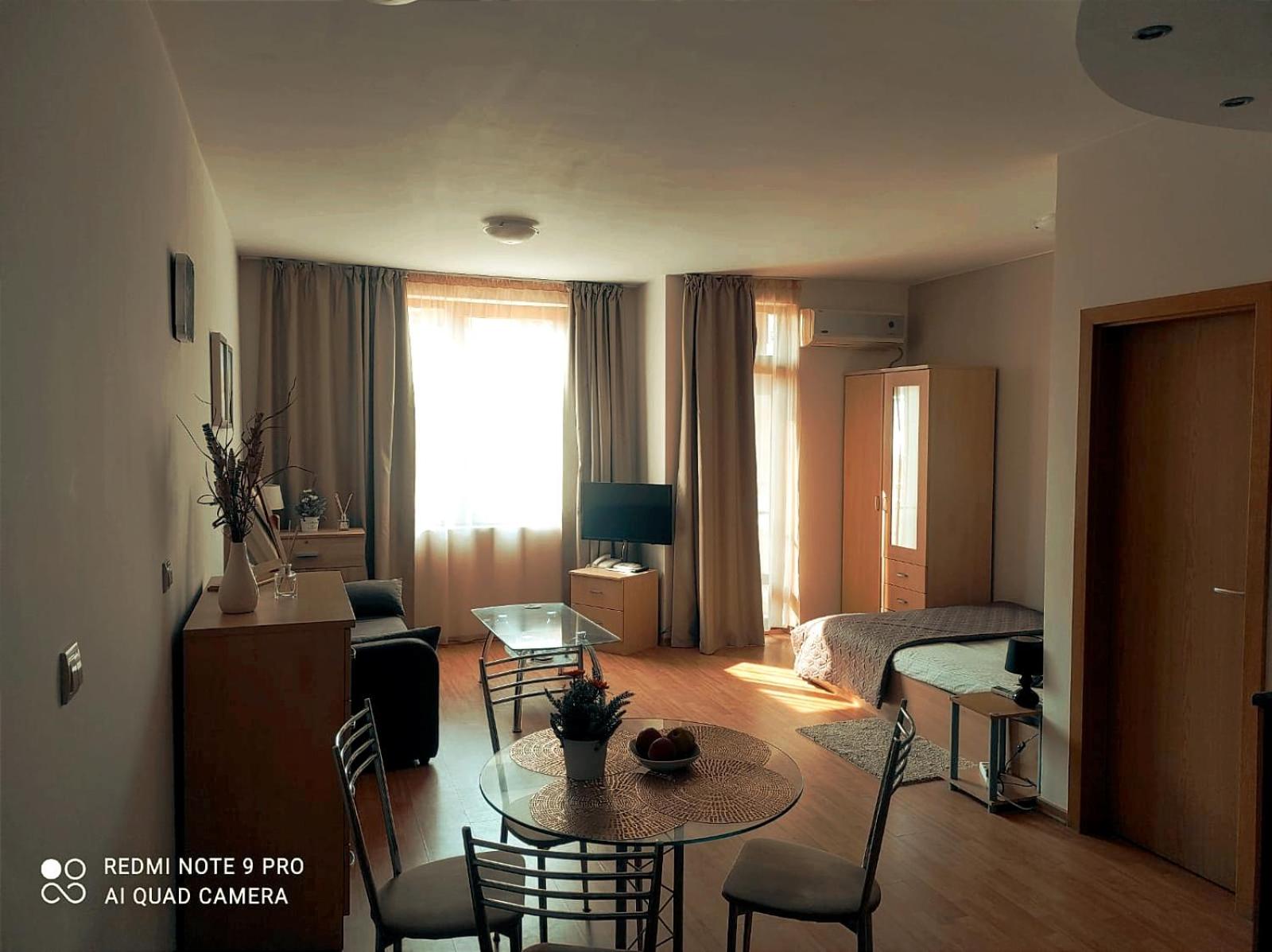 Apartament Paradise Place in the Garden of Eden by the Beach
