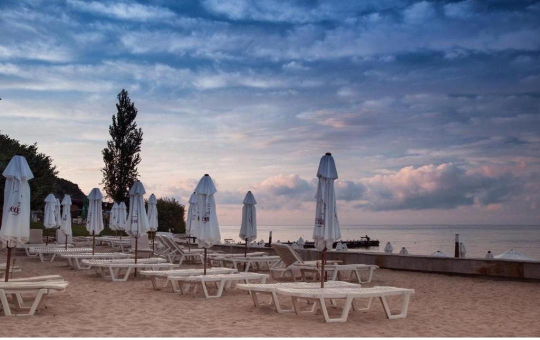 Apartament Paradise Place in the Garden of Eden by the Beach