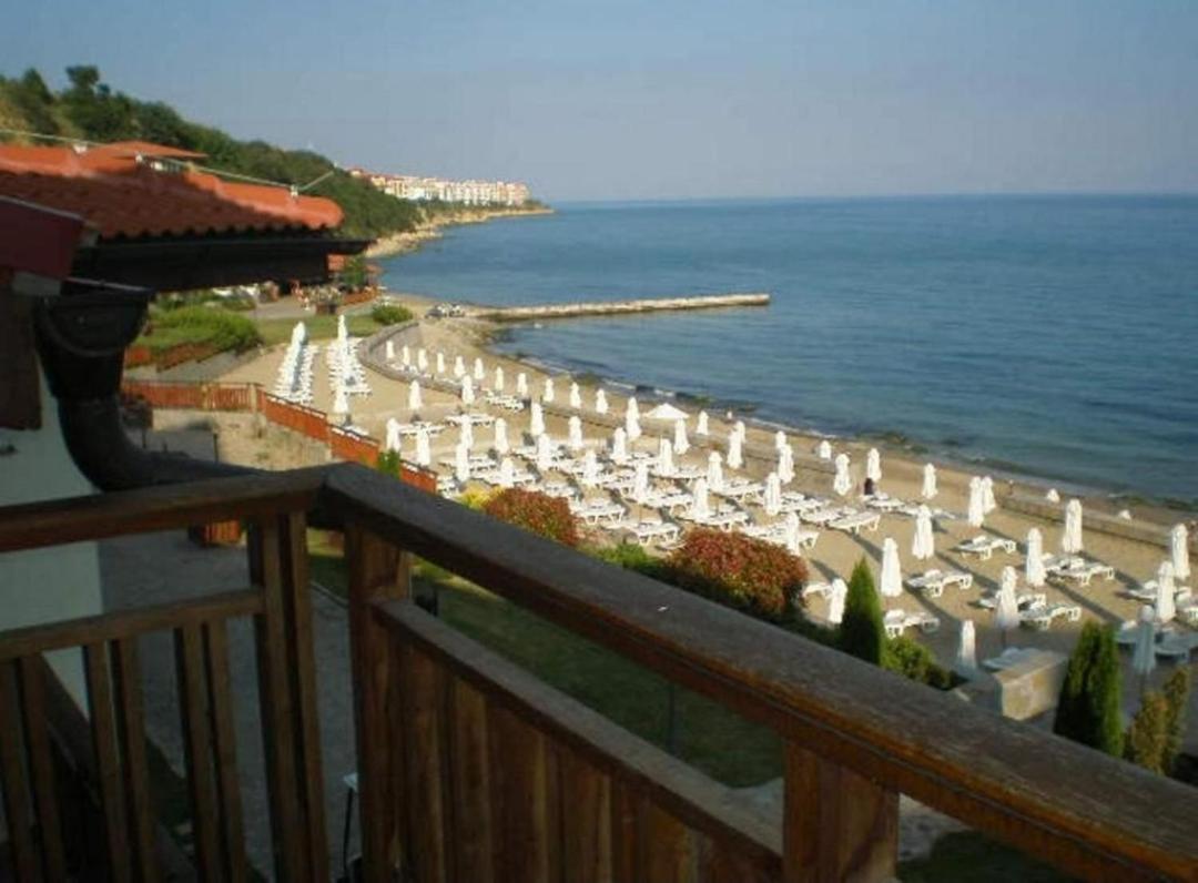 Apartament Paradise Place in the Garden of Eden by the Beach