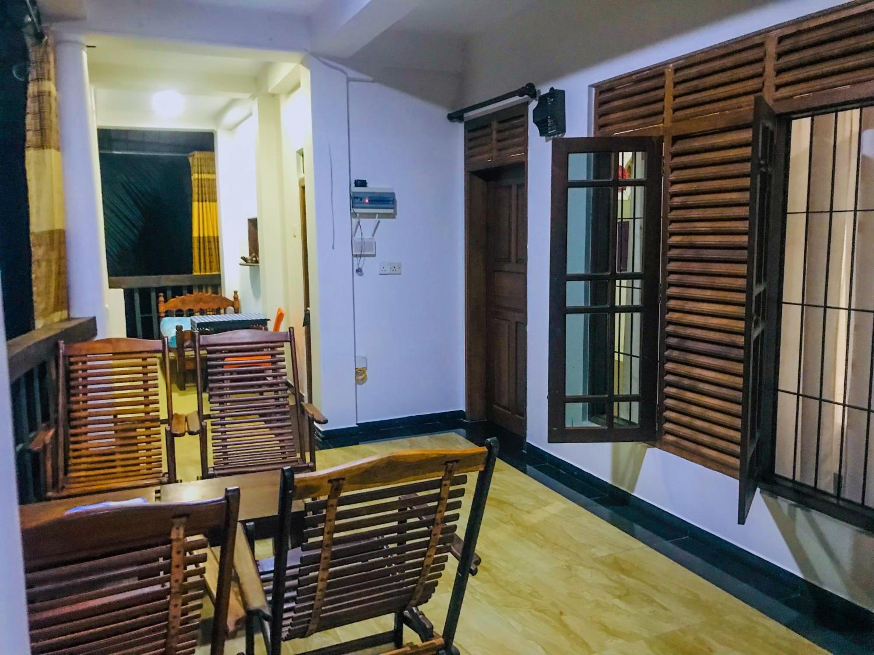 Lake View Villa - Tangalle