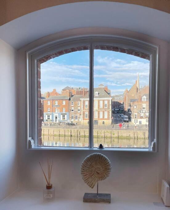 Riverside Apartment - York
