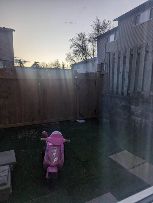 Brantford Vacations - The home of peace - Property Image 9