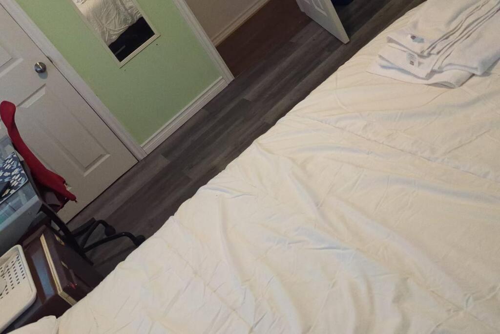 Brantford Vacations - The home of peace - Property Image 6