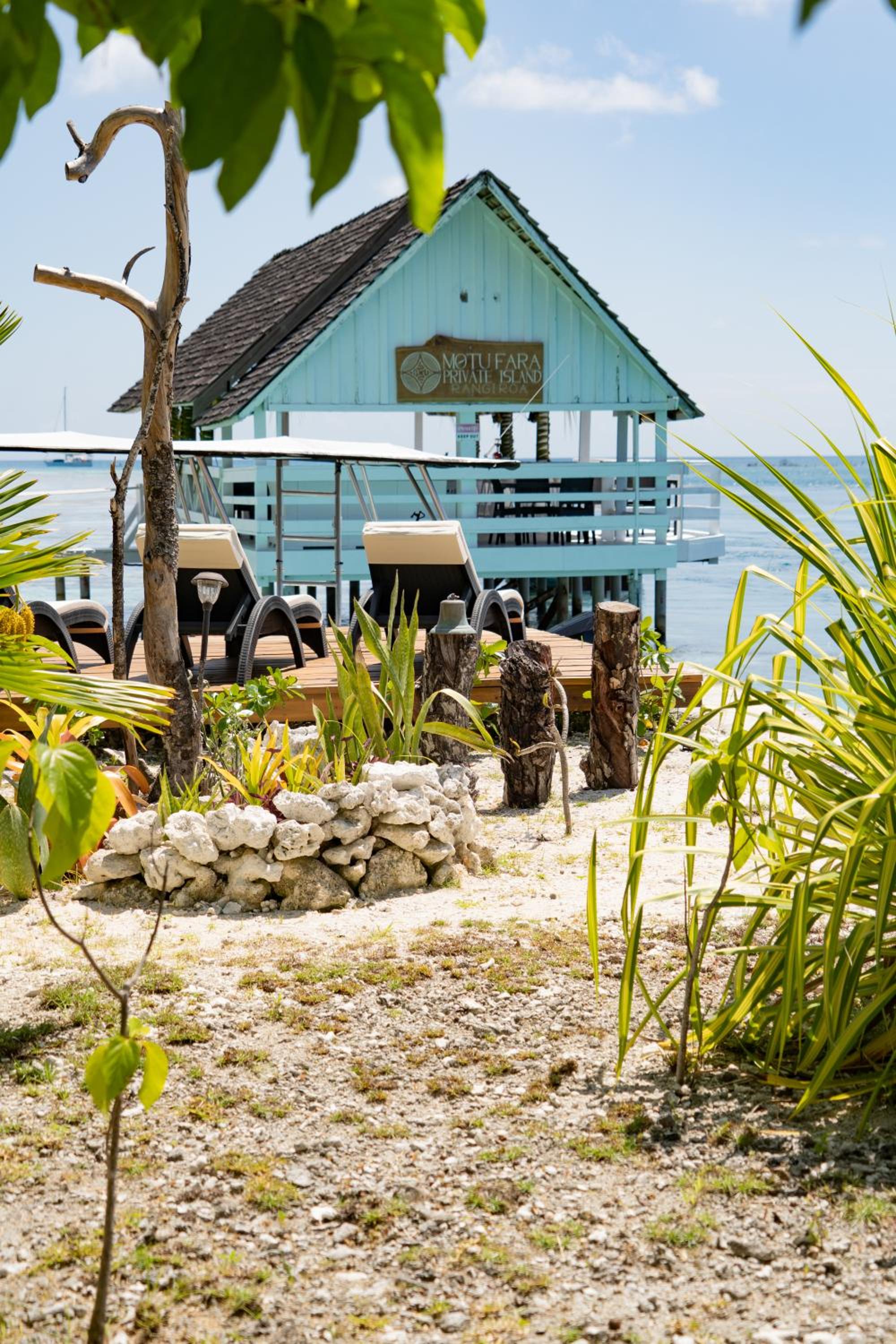 Motu Fara Private Island Rangiroa view 4