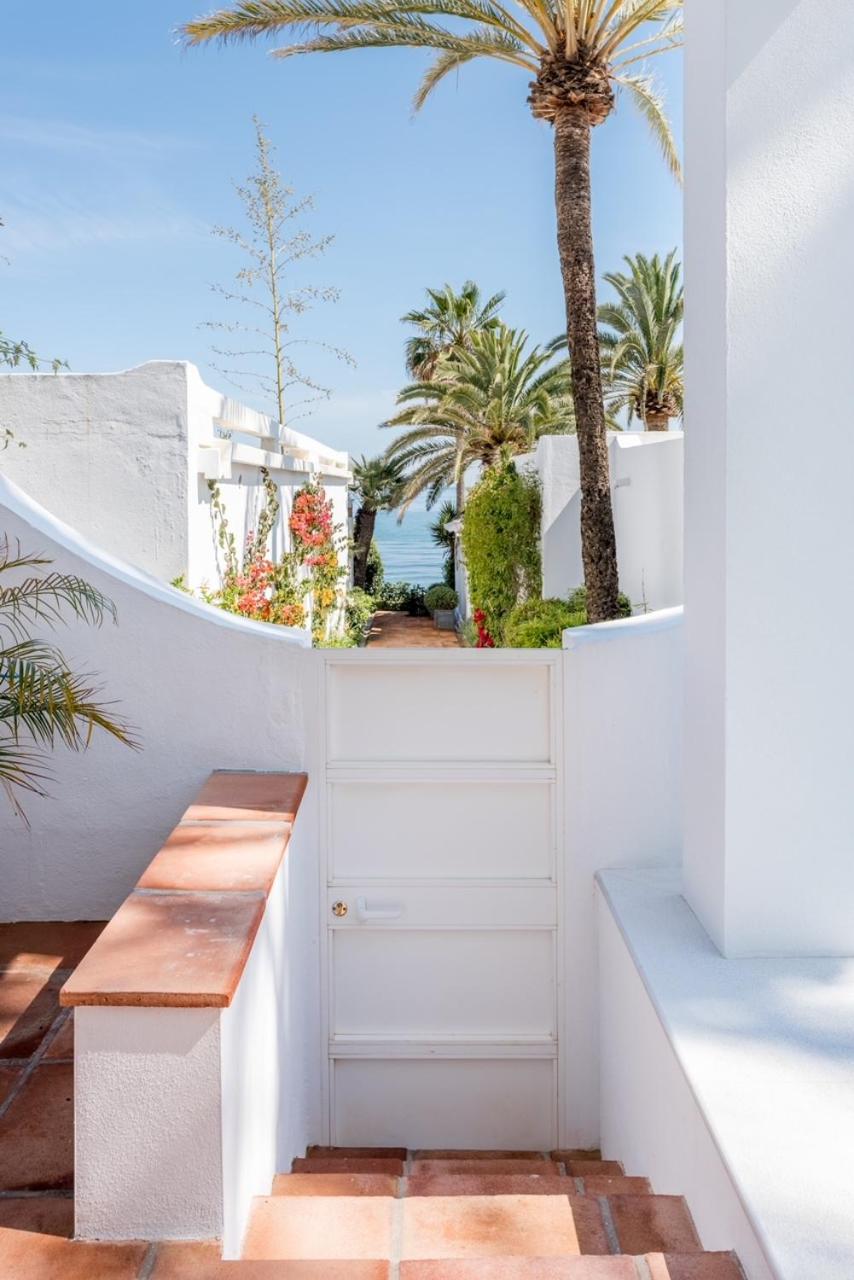 OASIS Beachfront Golden Mile