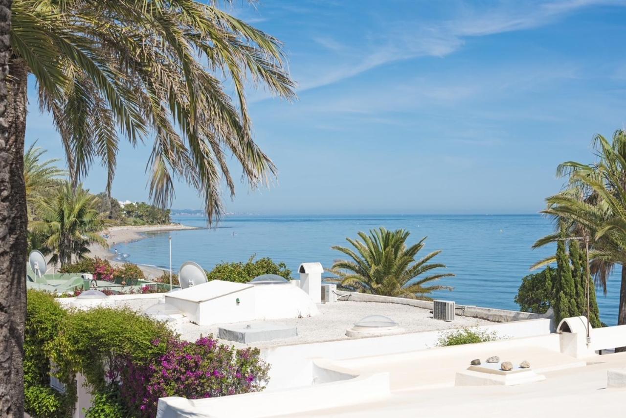 OASIS Beachfront Golden Mile
