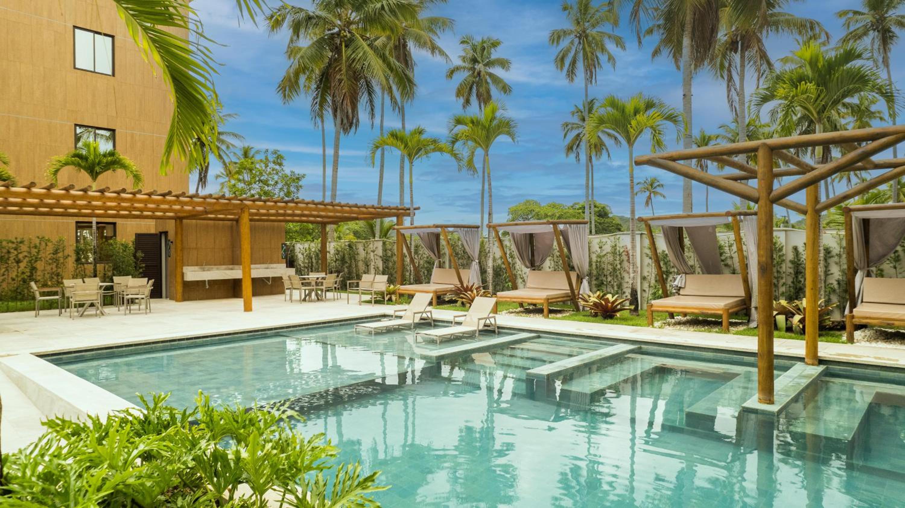 Studio Luxo - Melhor trecho da Praia dos Carneiros
