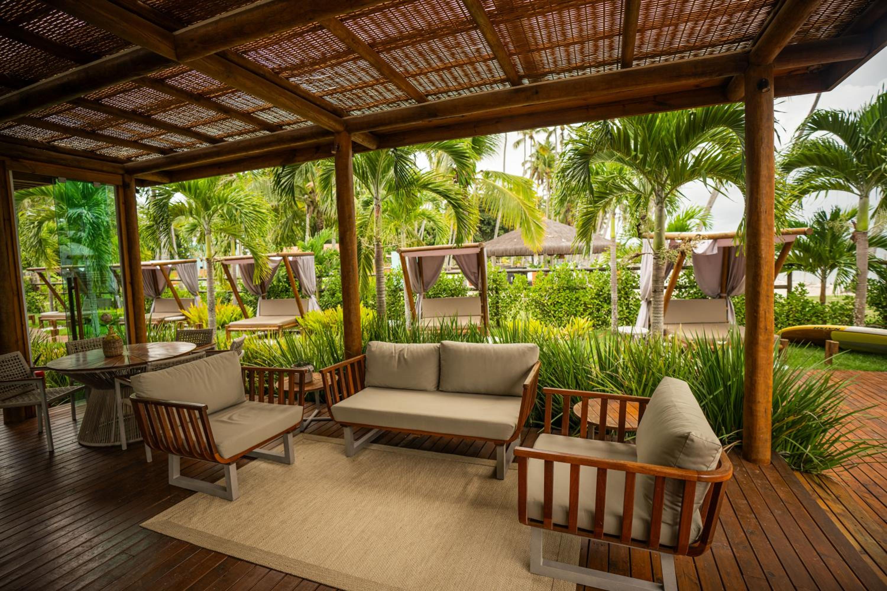 Studio Luxo - Melhor trecho da Praia dos Carneiros
