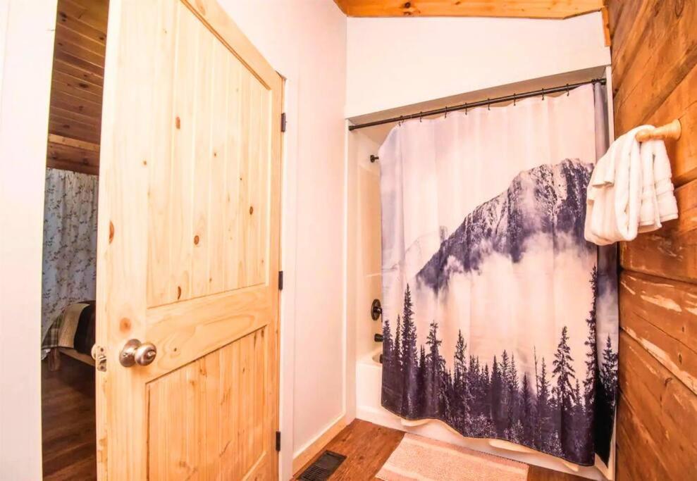 Fox Den, Romantic Cabin, Hot Tub, WiFi, Fireplace view 4