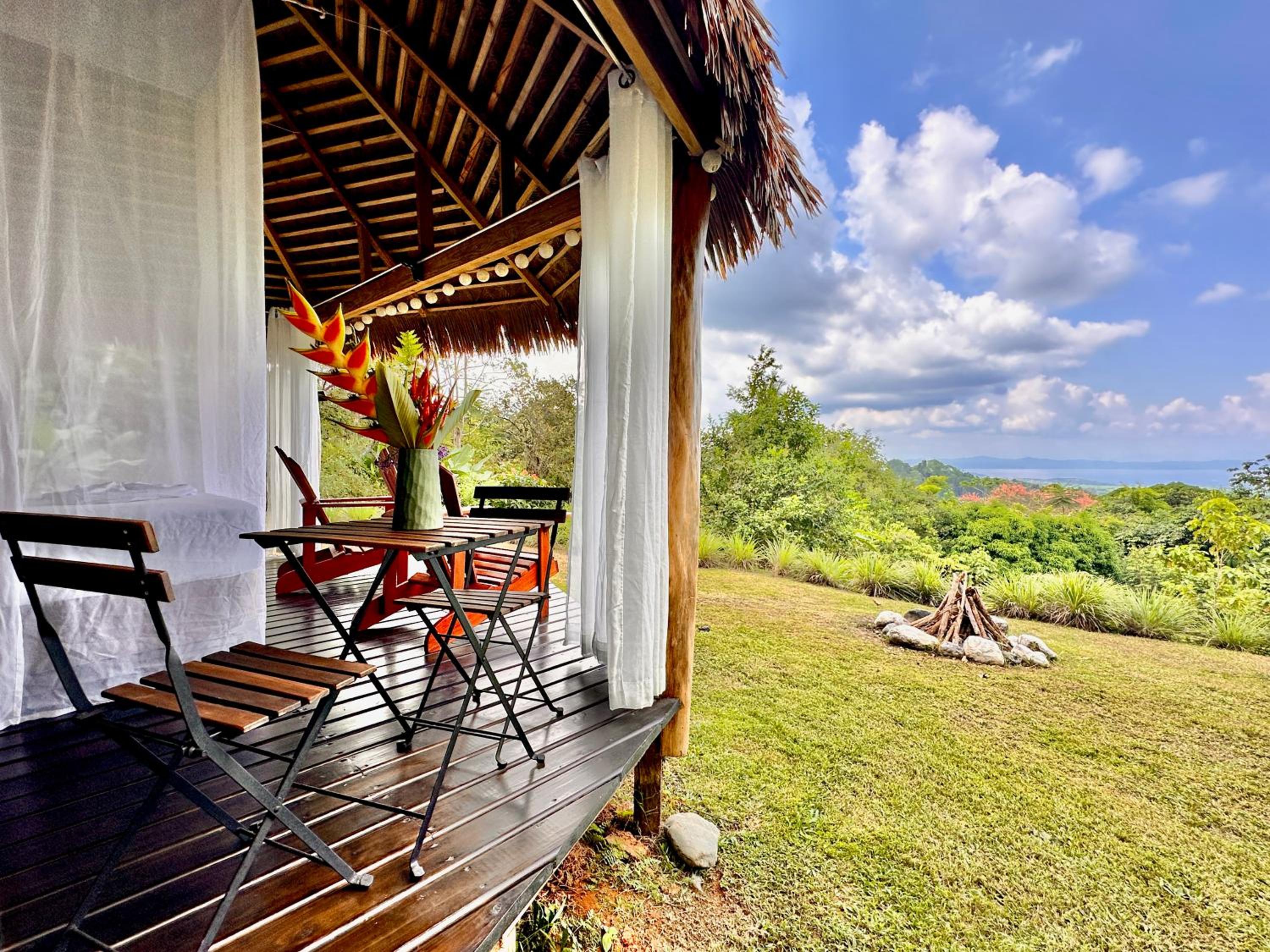 Finca Terra Incognita - Wood cabins in the jungle - Sea view