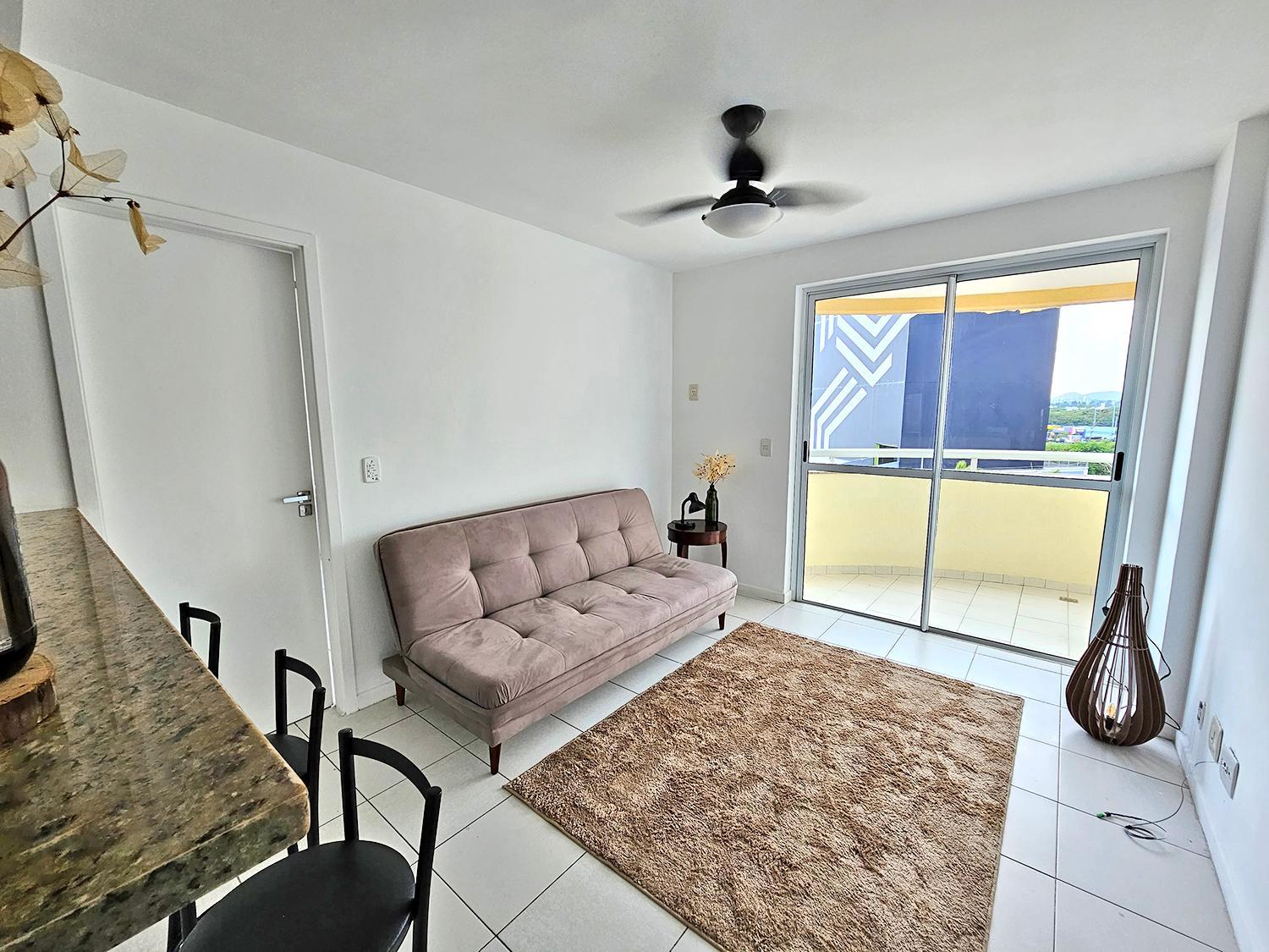 Charmoso Apartamento na Barra da Tijuca próximo ao Riocentro, com piscina e estacionamento