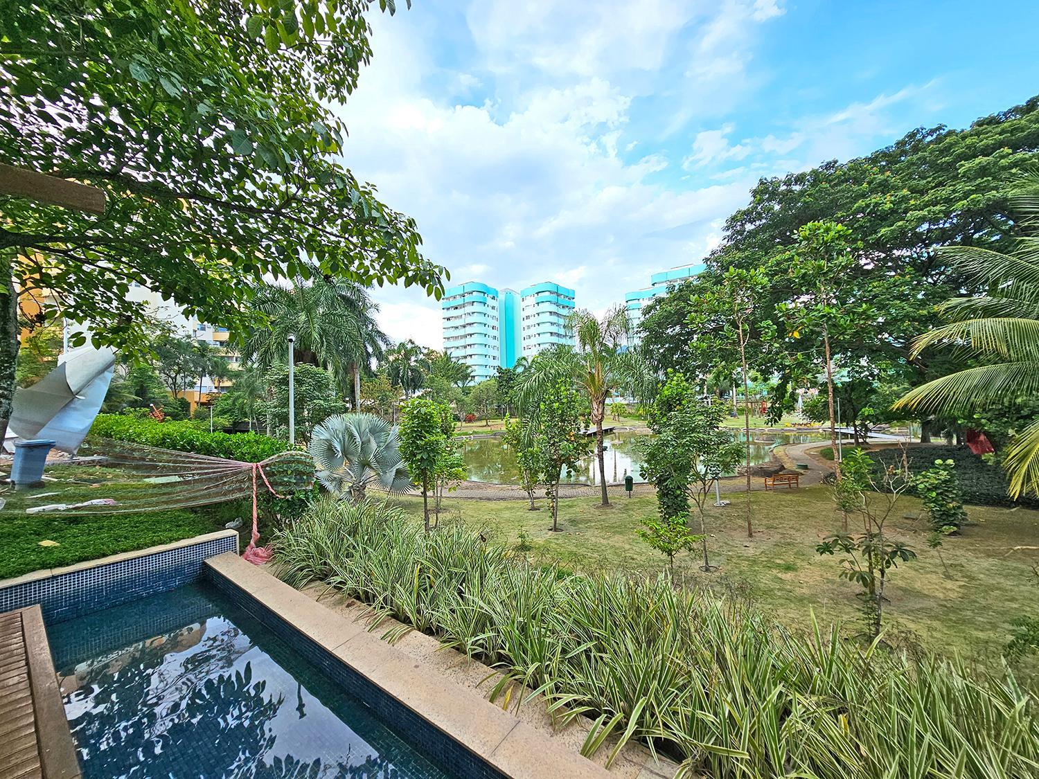 Charmoso Apartamento na Barra da Tijuca próximo ao Riocentro, com piscina e estacionamento