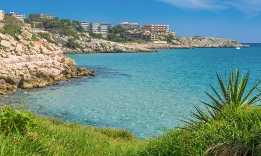 Faro de Salou