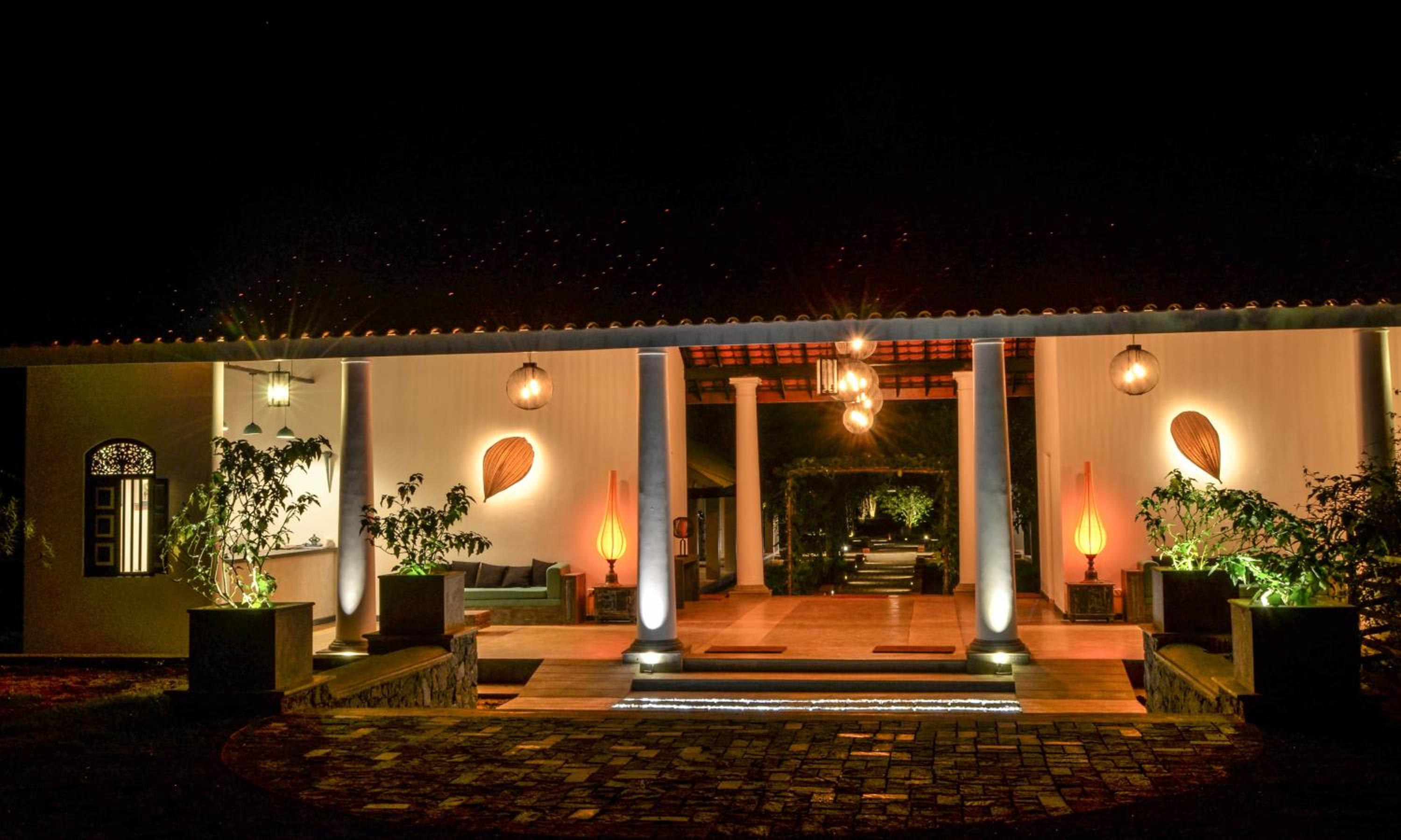 Rangiri Dambulla Resort