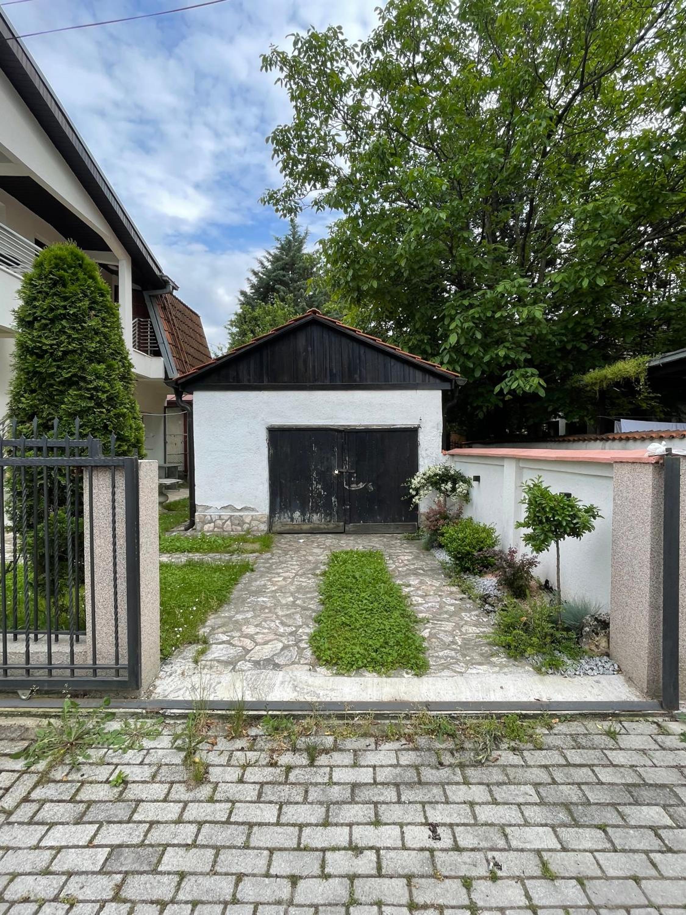 Modern Skopje Home view 3