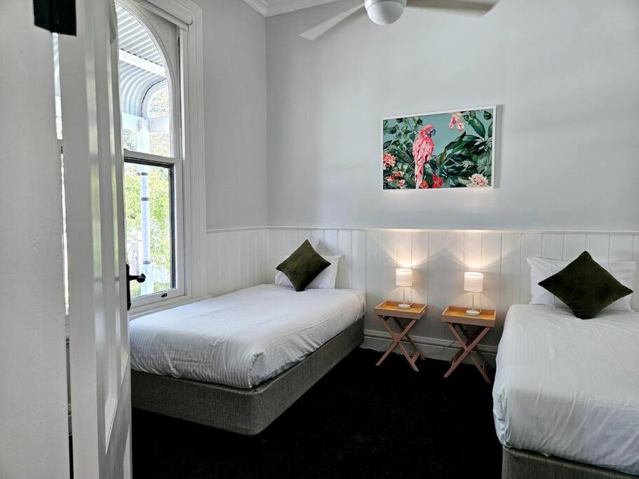 Palm Cottage