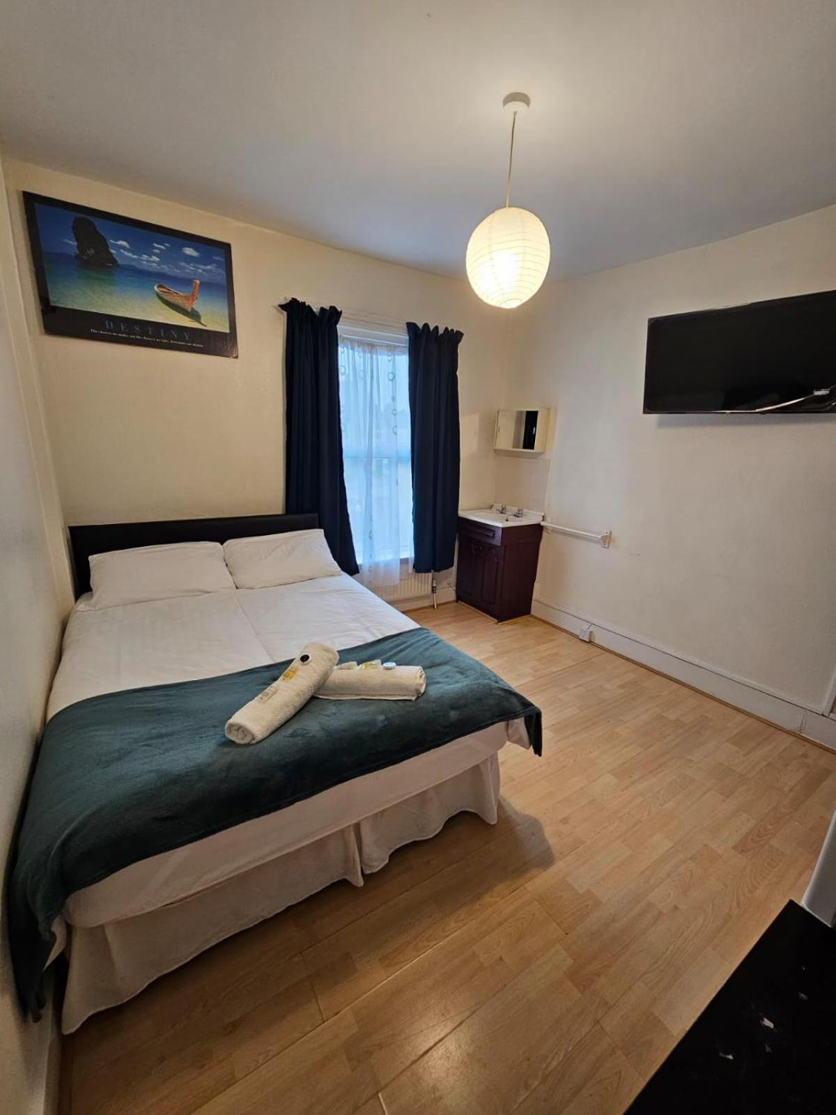 Bruce Rooms