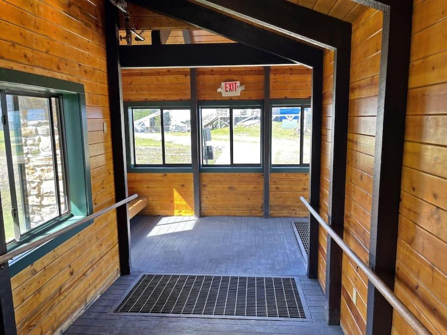 Snowshoe Ski-InSki-Out Steps to Ballhooter Lift Mountain Lodge Condo view 5