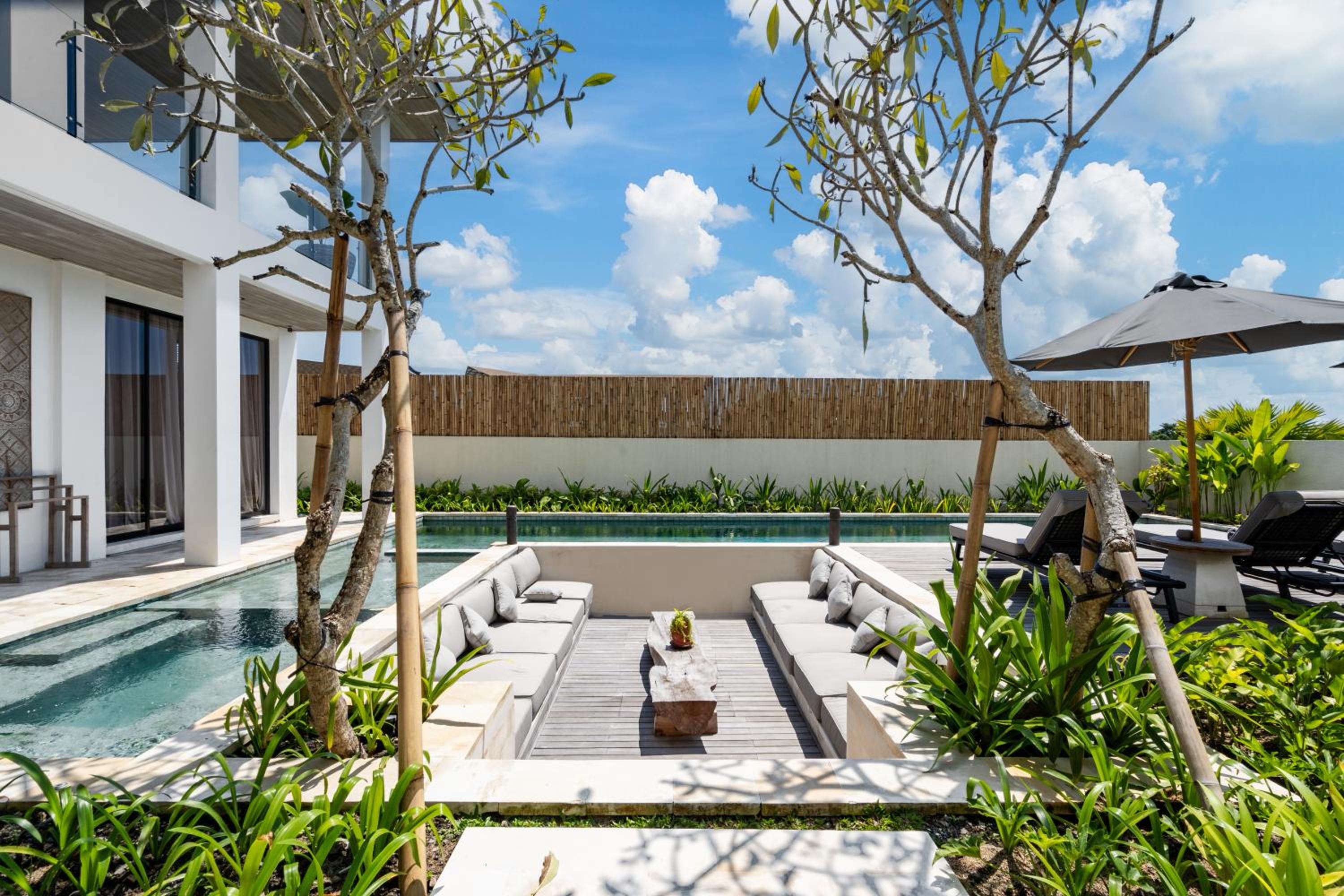 Villa Leeloo by BaliSuperHost