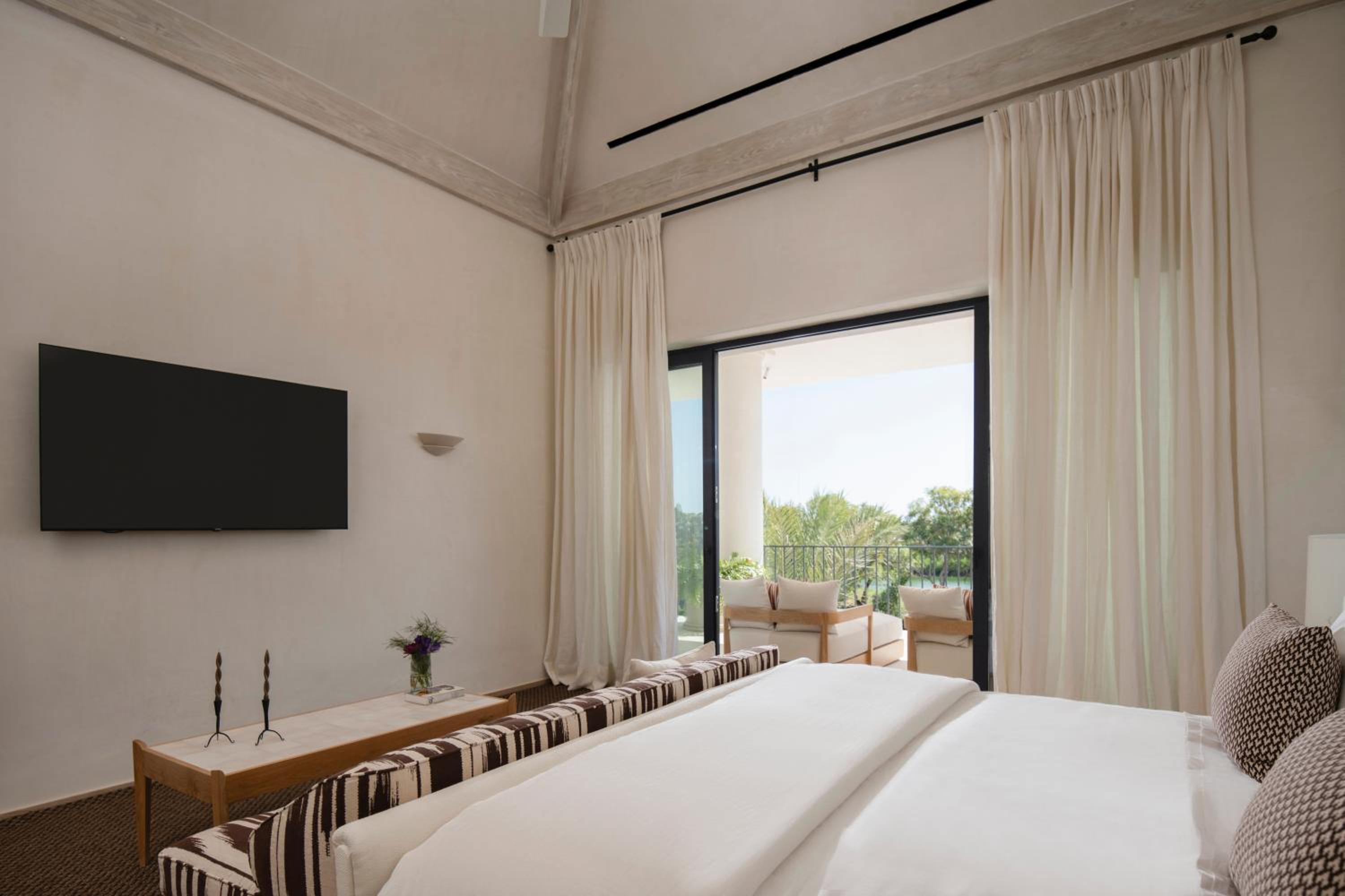 Villa Escondida by Lumina view 5