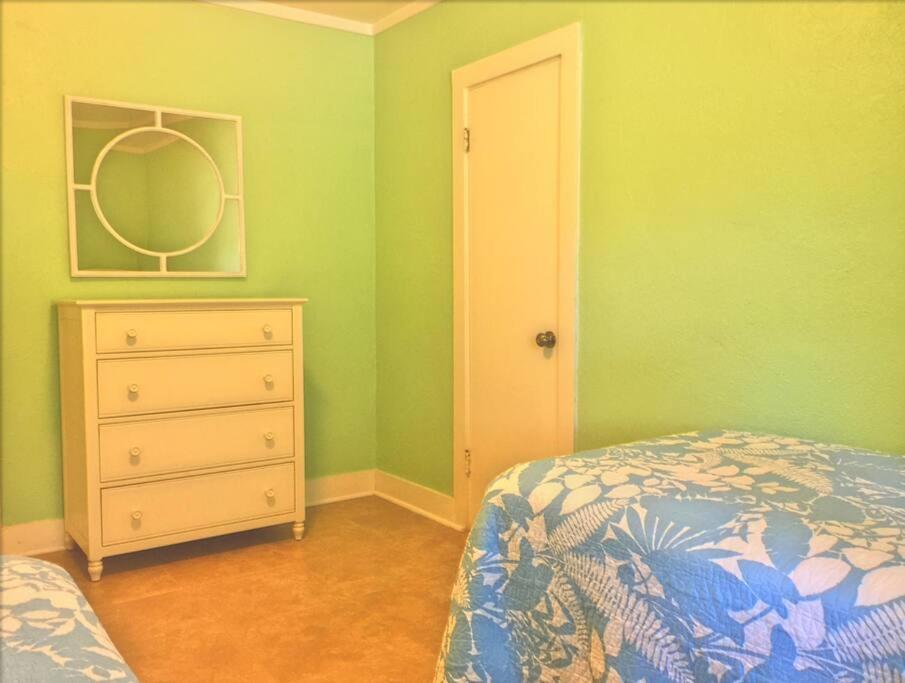 Private Cottage @ Keawakapu Beach Sleeps 6 - MMC2 view 2