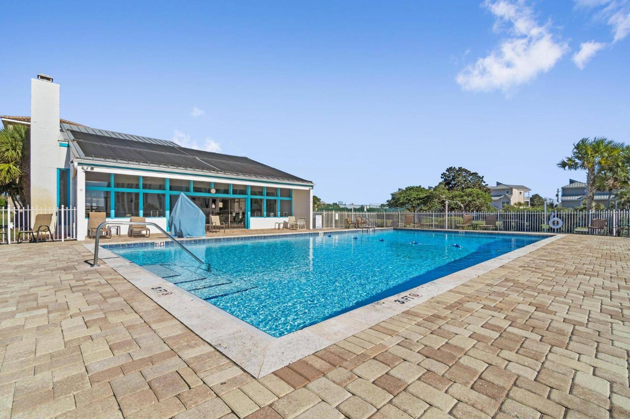 Calatrava Beach Cottage Pet Family Friendly view 2