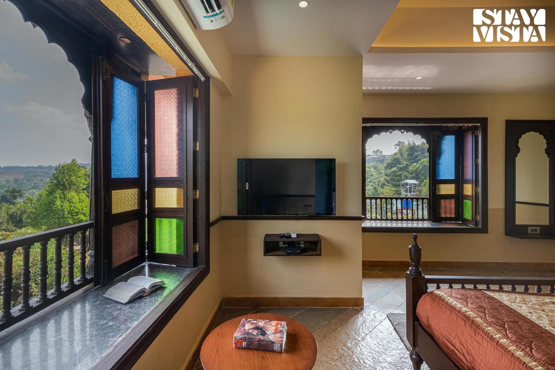 StayVista at Shrimant Wada Royal Stay