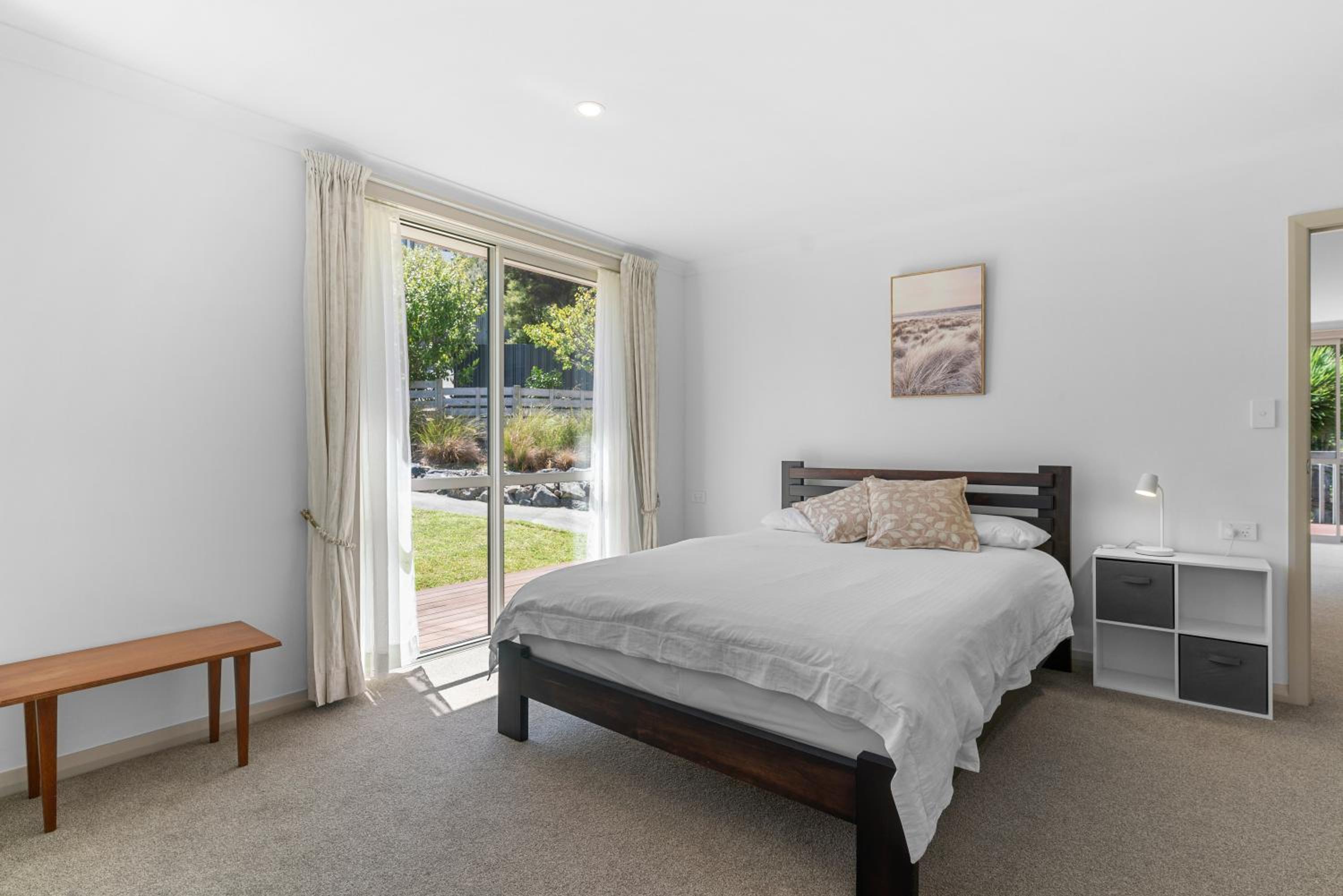 Tranquil Cove - Mangawhai Heads Holiday Home view 4