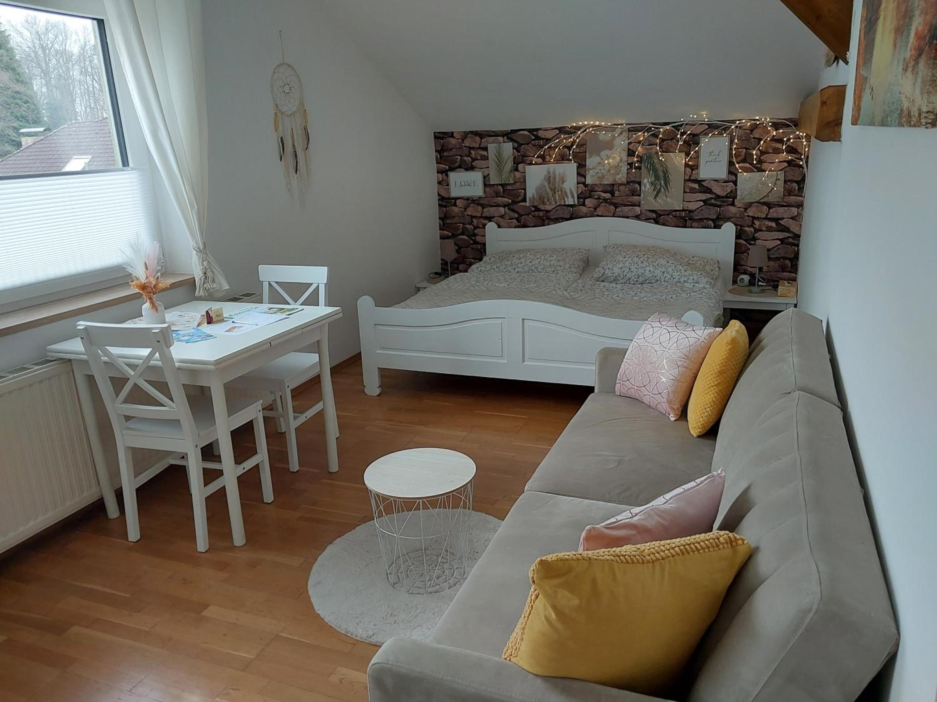 HomeW4 - Apartment Sonnenschein
