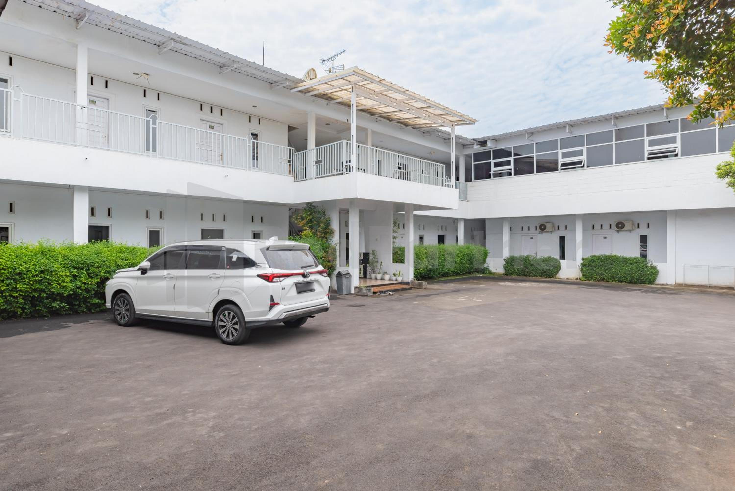 Pondok Tasyiq Syariah RedPartner