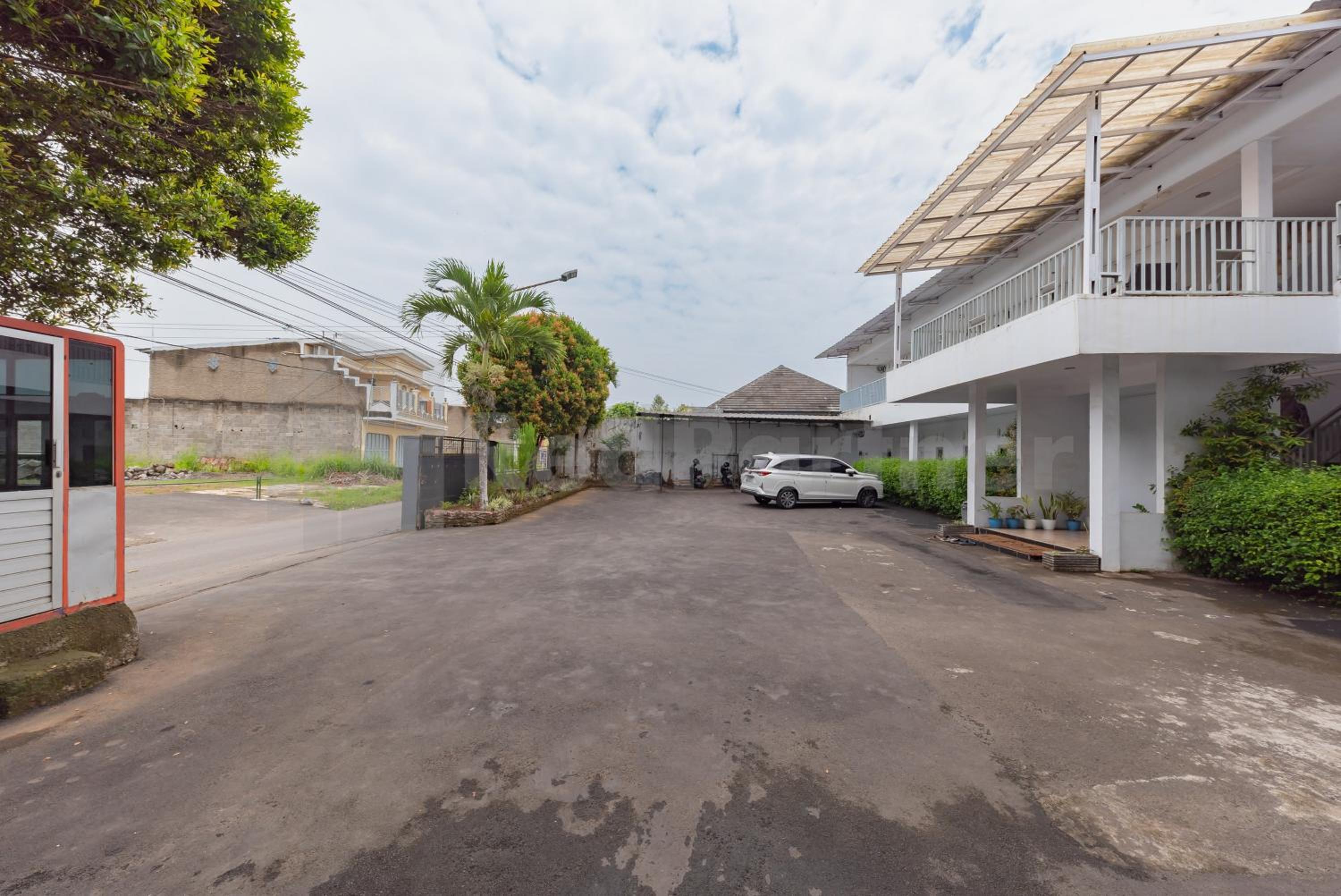 Pondok Tasyiq Syariah RedPartner