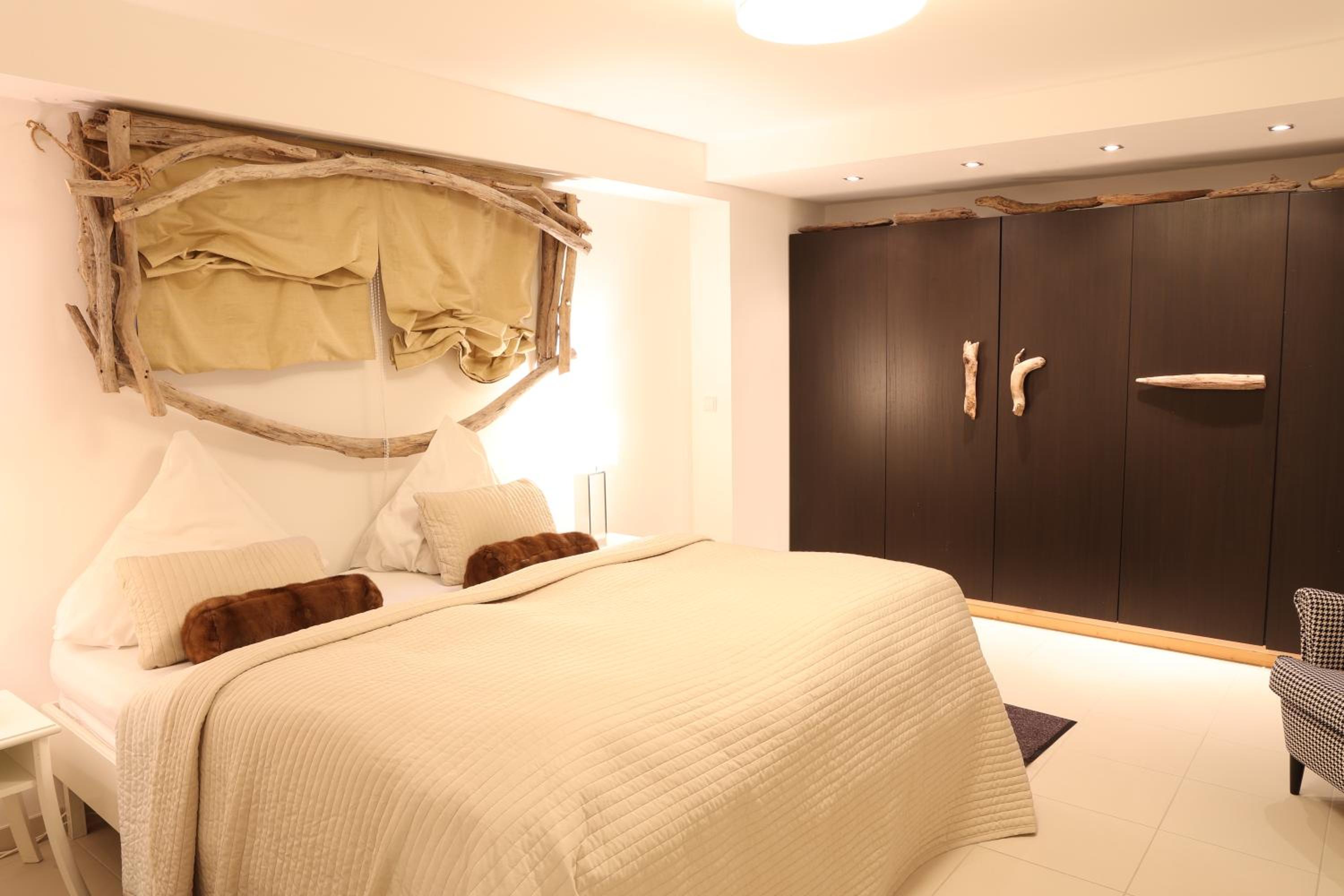 Residence