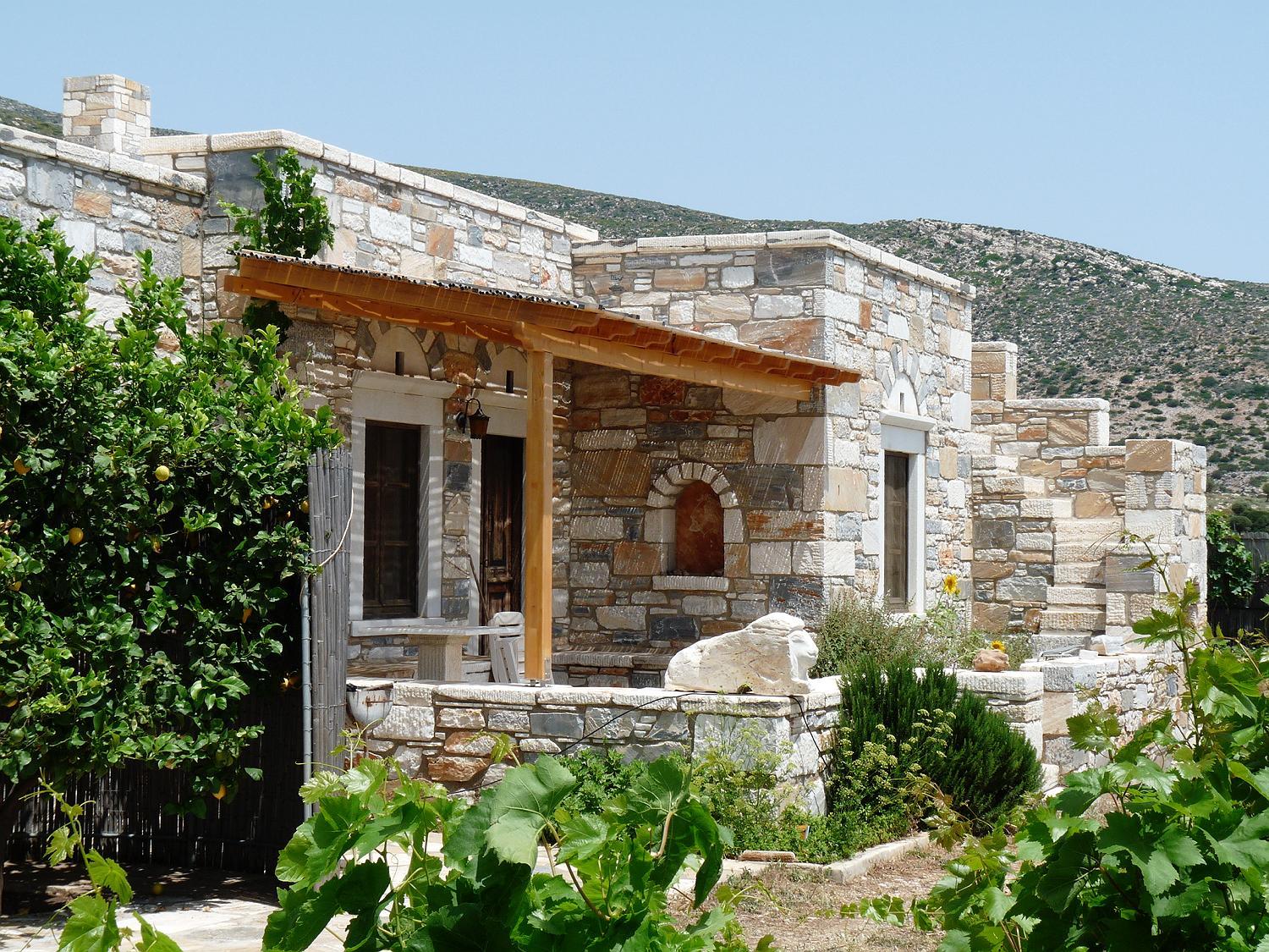 Traditional stone-built cottages Azalas photo 3