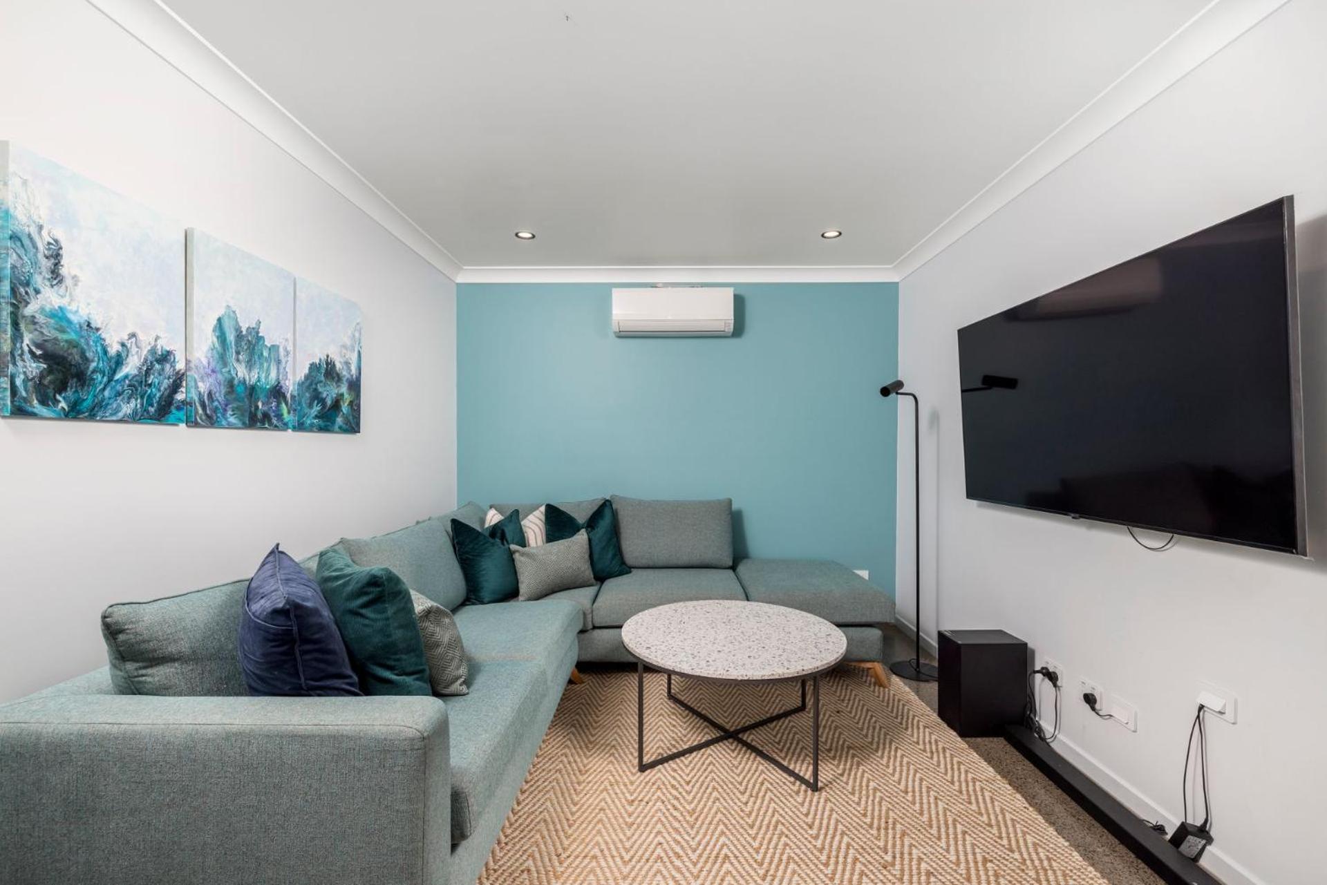 Woodlands Water Front Soldiers Point- Ground Floor
